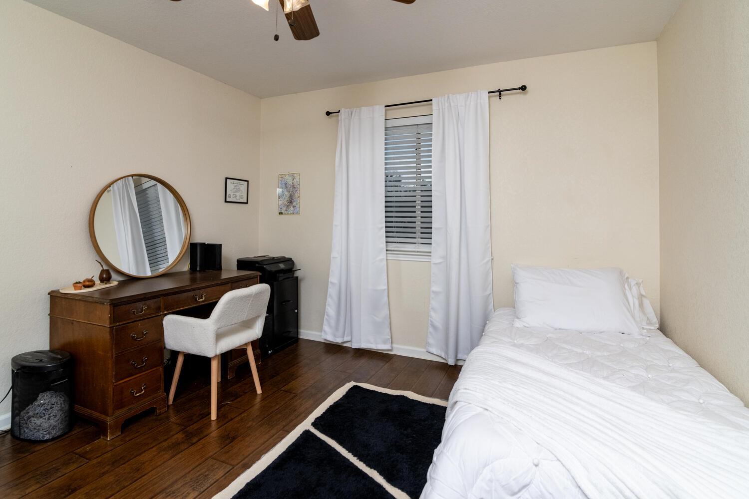 9301 Tea Rose Trl, Austin, TX 78748