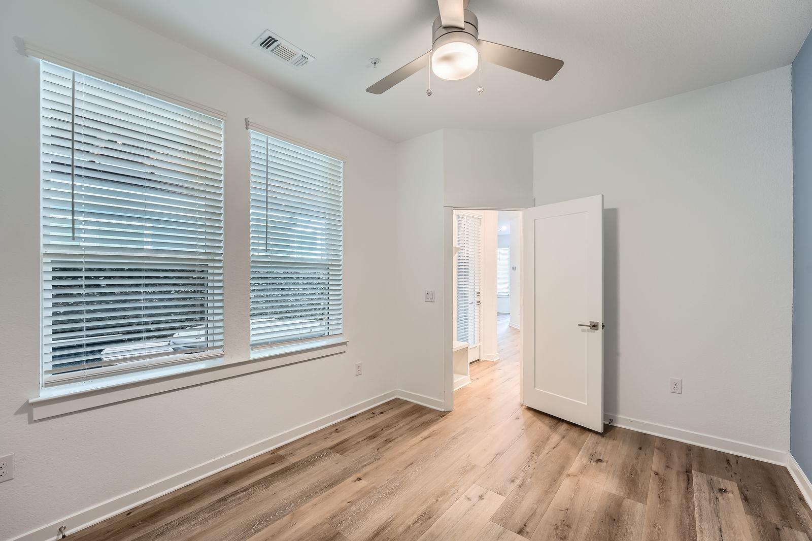 3213 Zach Scott St, Austin, TX 78723