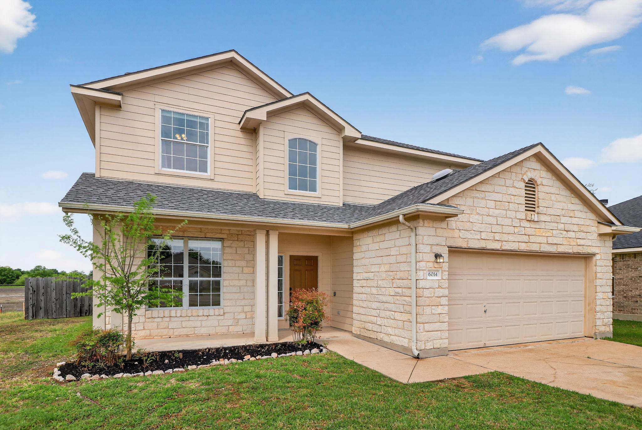 6014 Lone Star Ct, Hutto, TX 78634