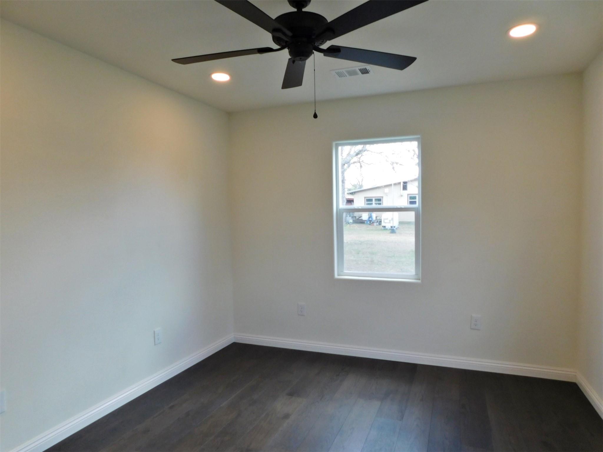 205 E Train St, Ellinger, TX 78938