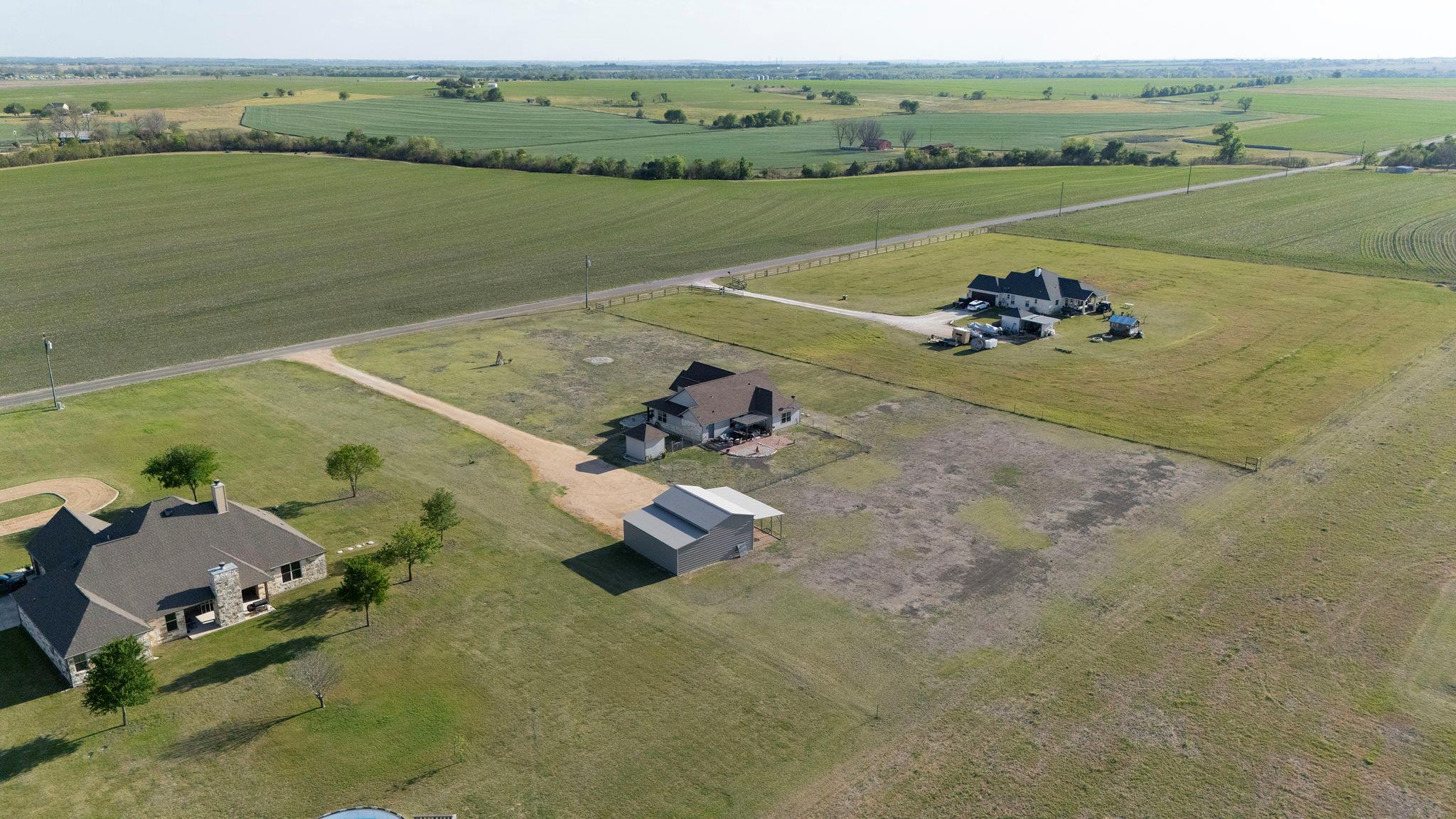 4846 County Road 327 Rd, Granger, TX 76530