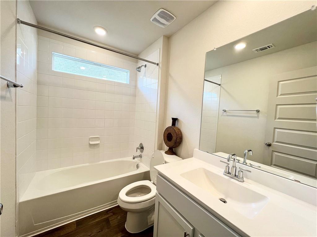 116 Krause Springs Dr, Hutto, TX 78634