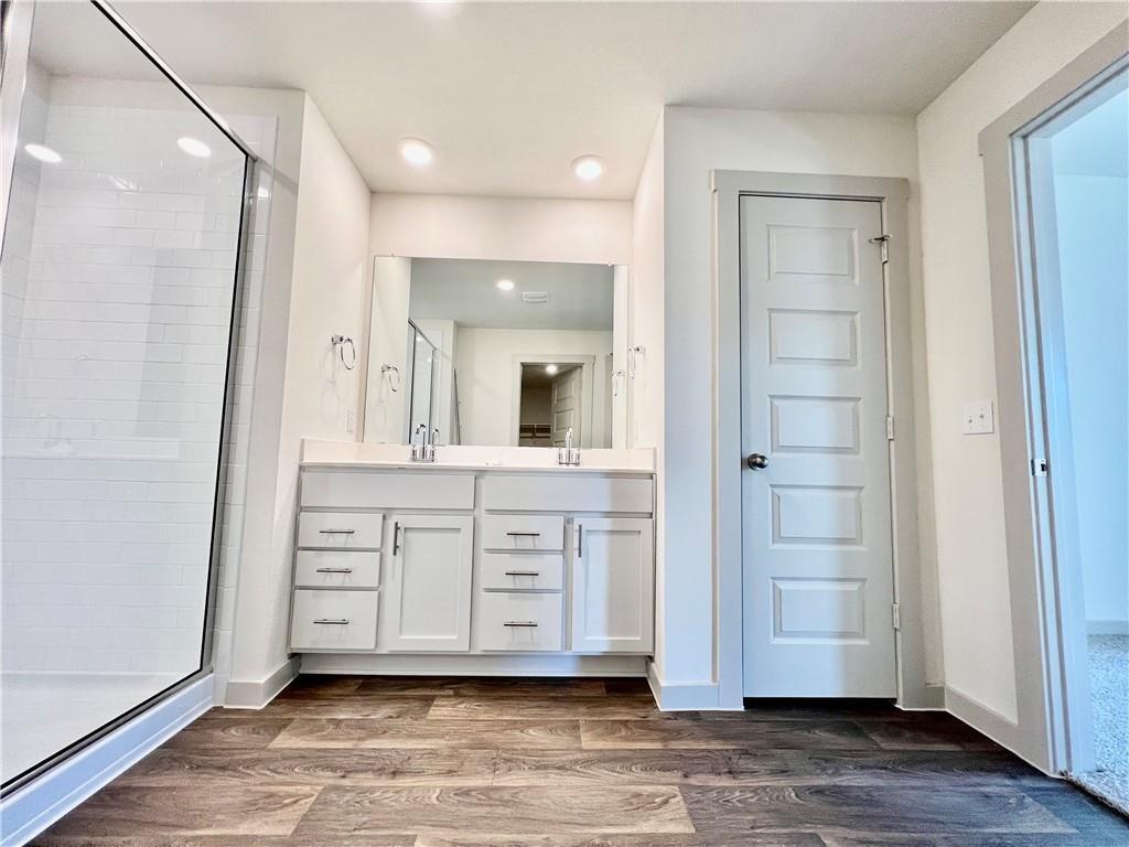 116 Krause Springs Dr, Hutto, TX 78634