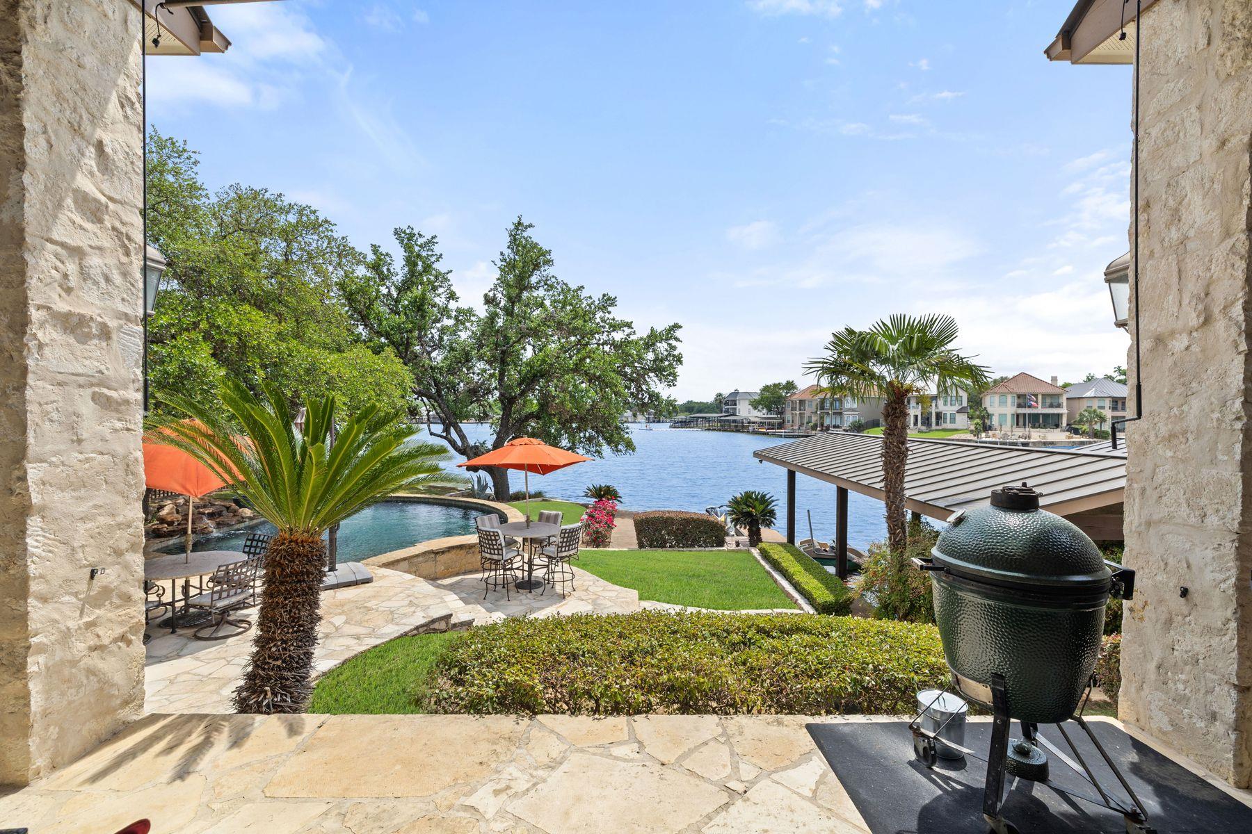 113 Wennmohs Pl, Horseshoe Bay, TX 78657