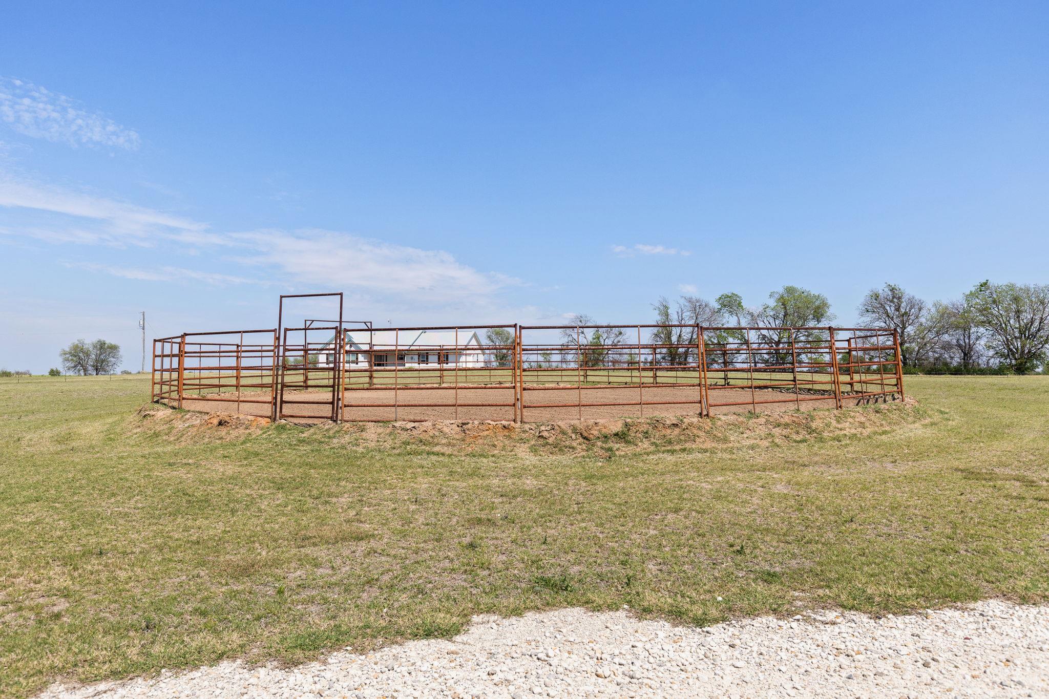 22001 Fm 971, Granger, TX 76530