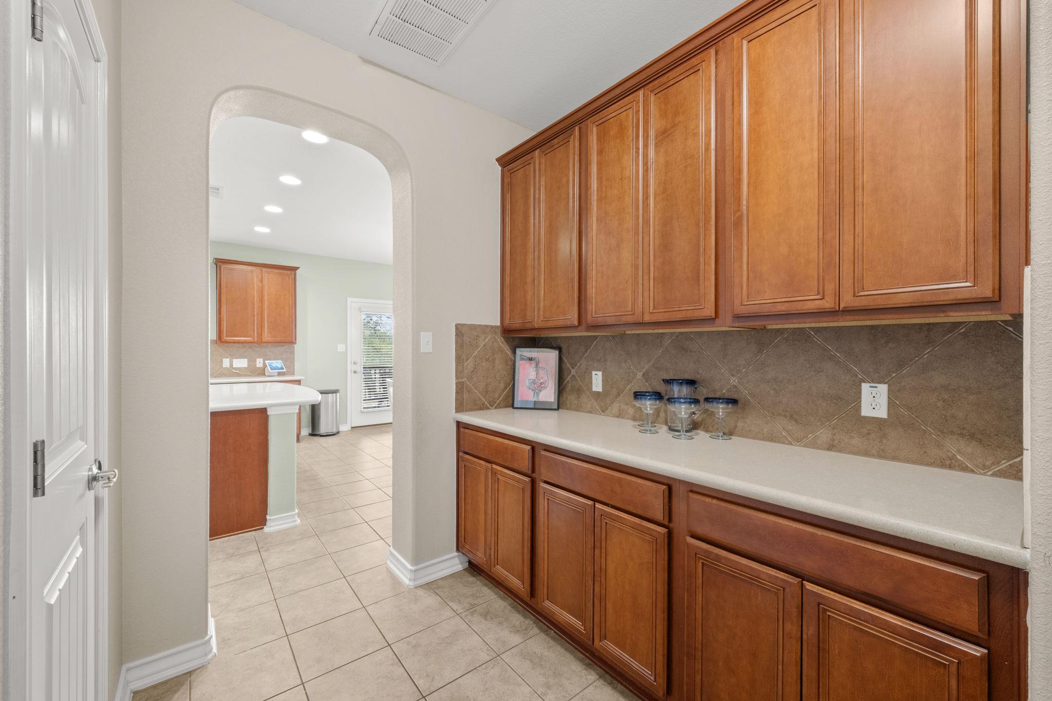 7629 Brecourt Manor Way, Austin, TX 78739