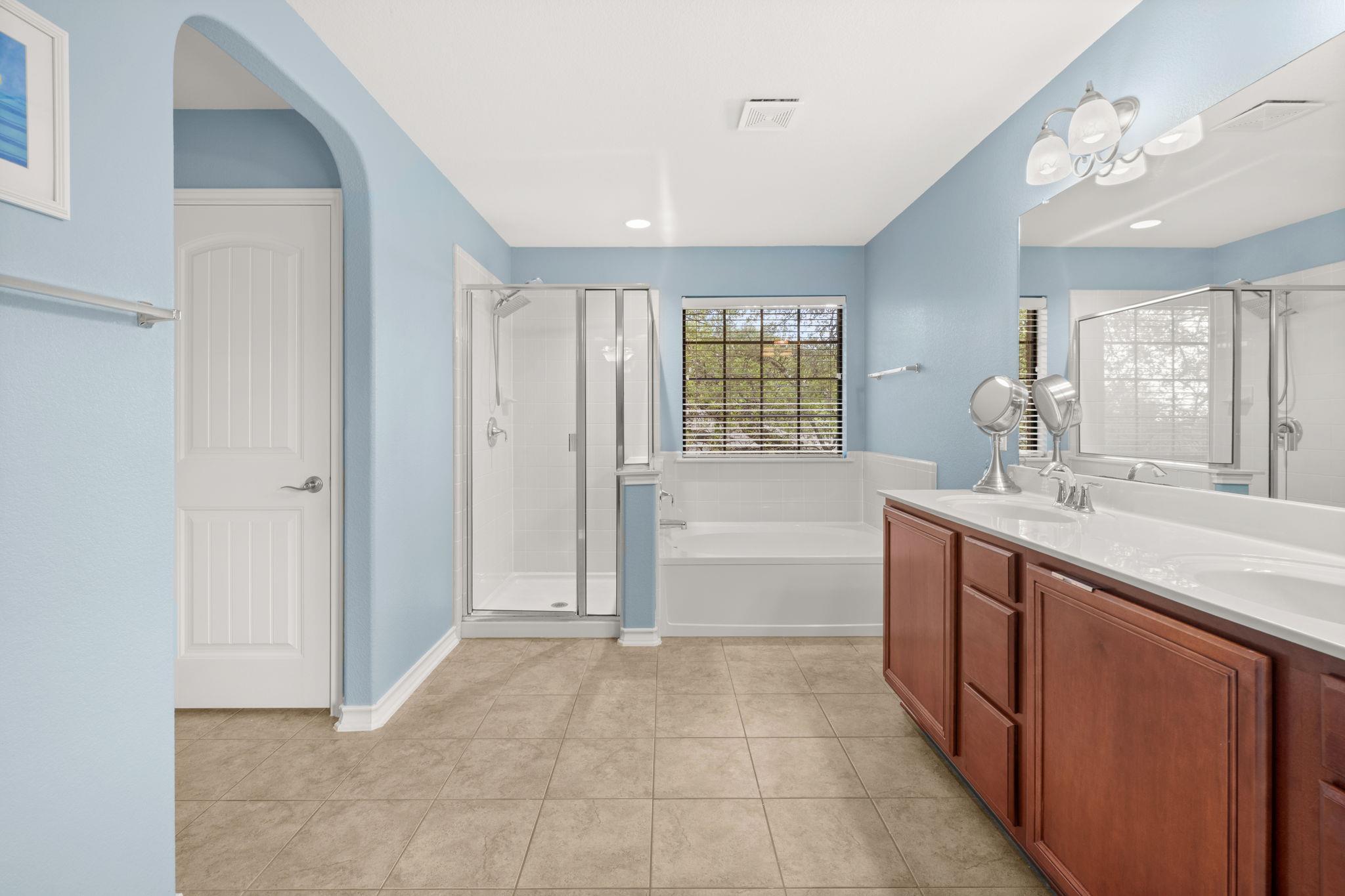 7629 Brecourt Manor Way, Austin, TX 78739