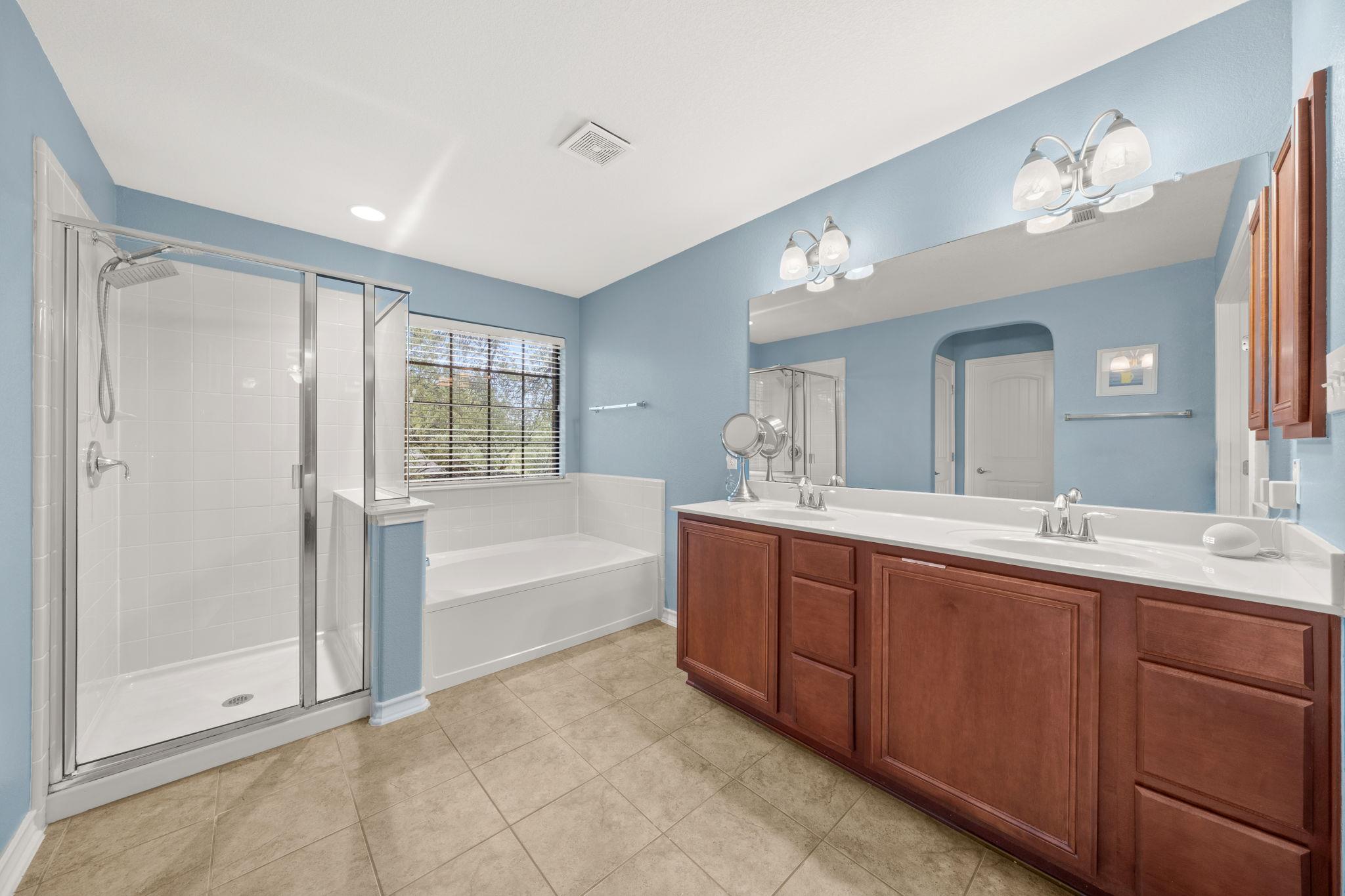 7629 Brecourt Manor Way, Austin, TX 78739