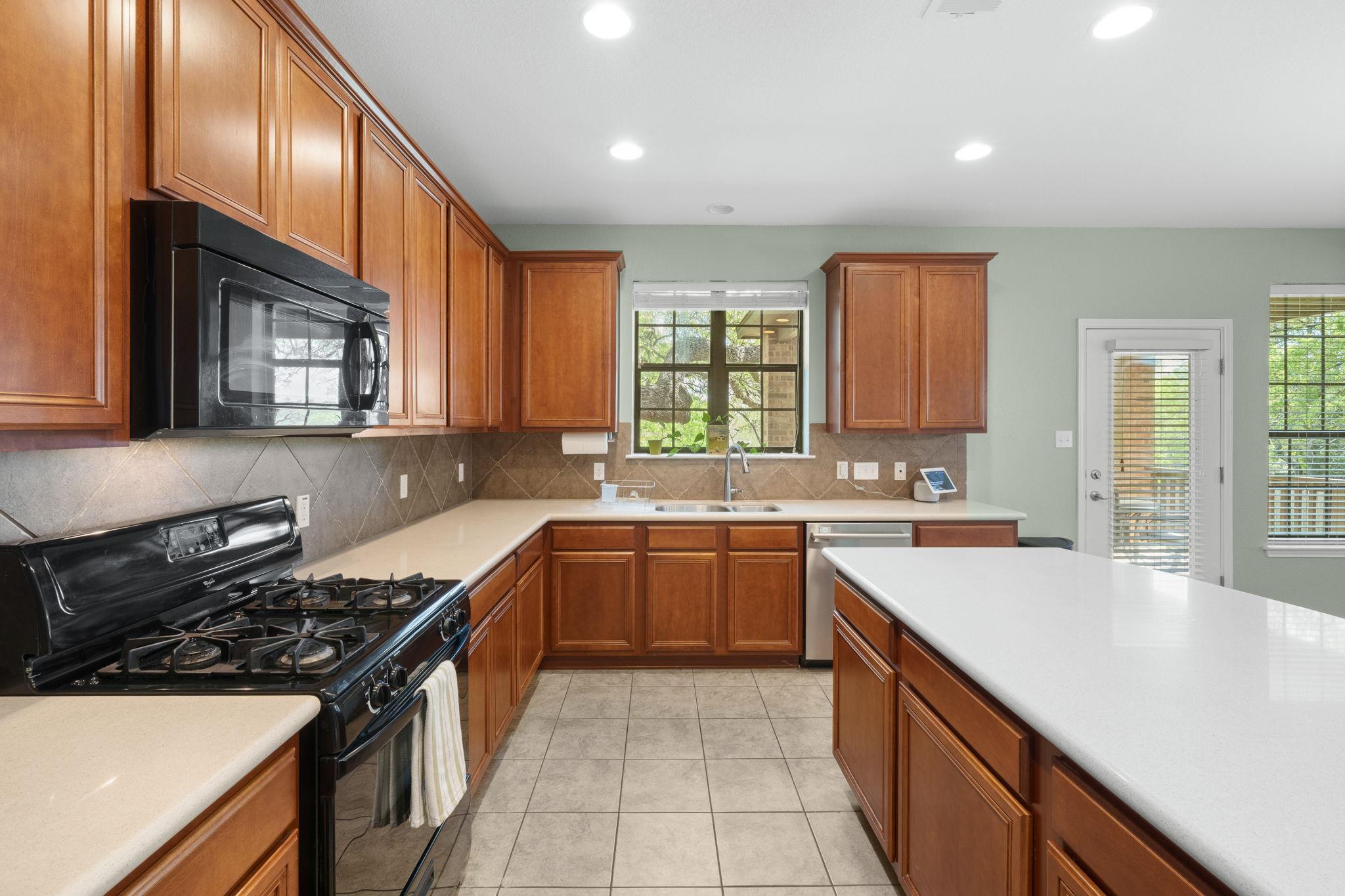 7629 Brecourt Manor Way, Austin, TX 78739