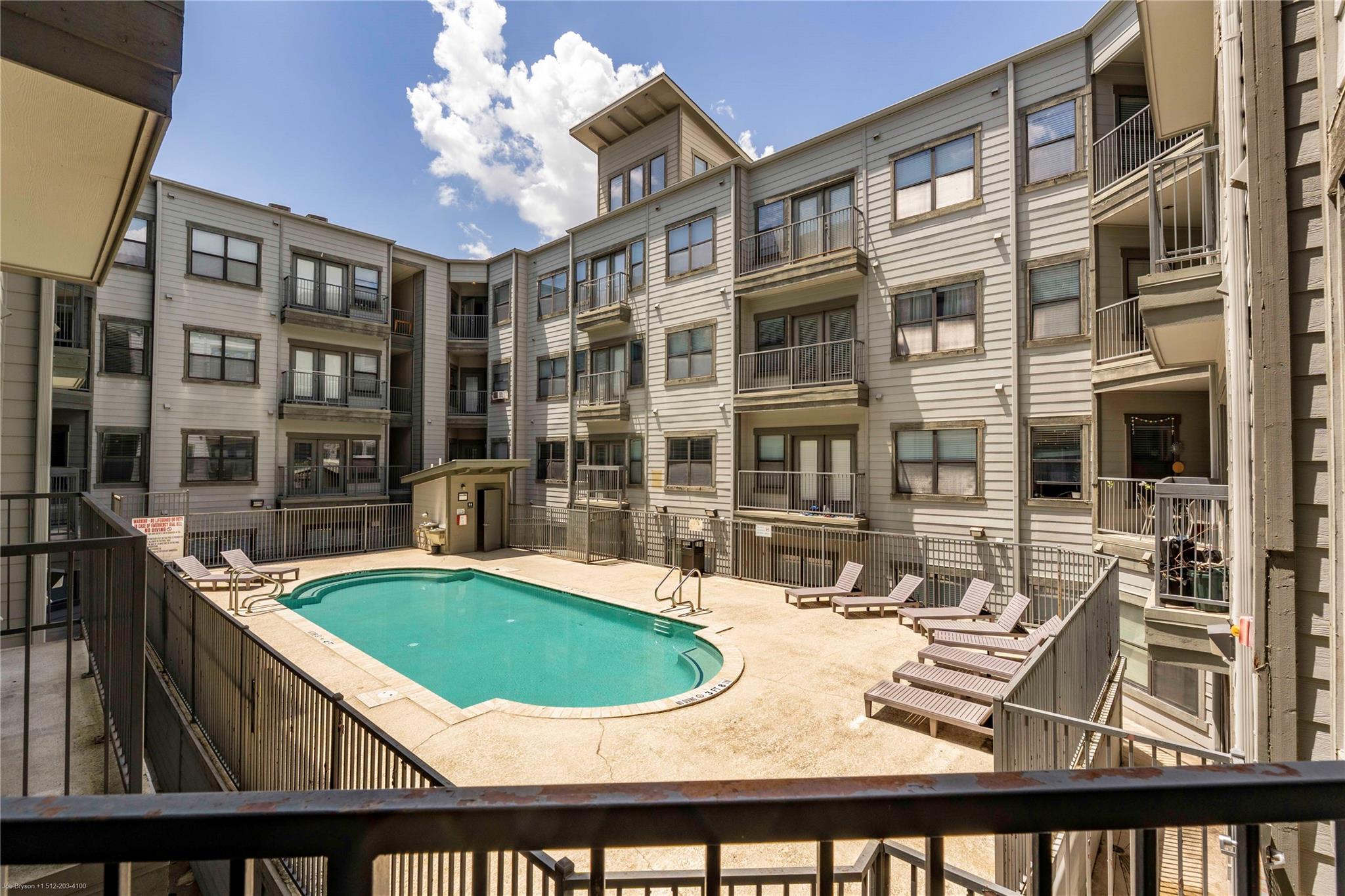 2502 Leon St # 305, Austin, TX 78705