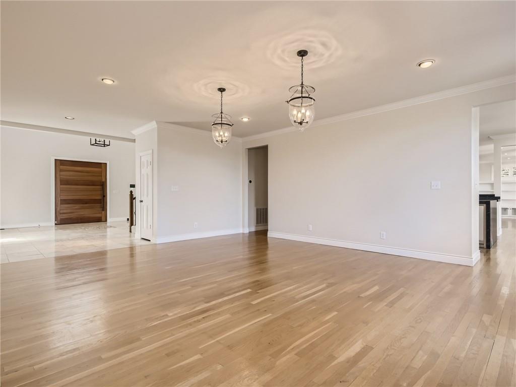 267 S Commons Ford Rd, Austin, TX 78733