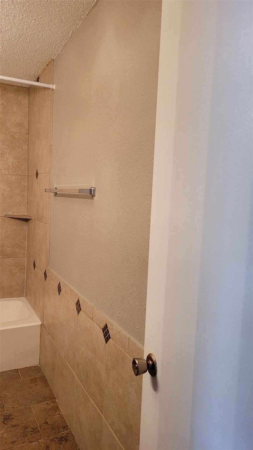 8804 Schick Rd # C, Austin, TX 78729