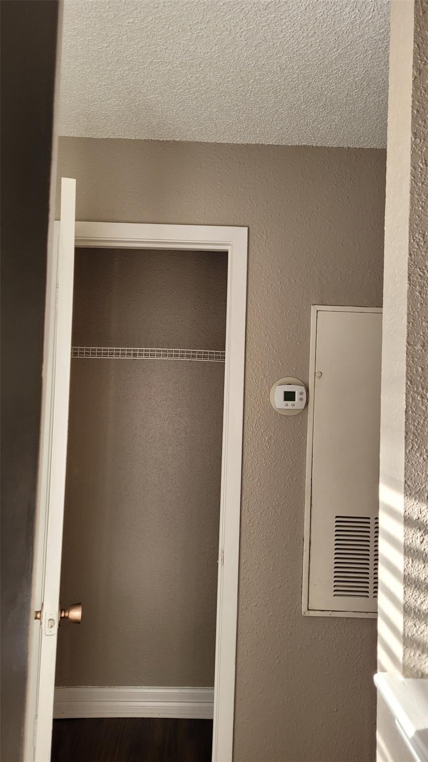 8804 Schick Rd # C, Austin, TX 78729