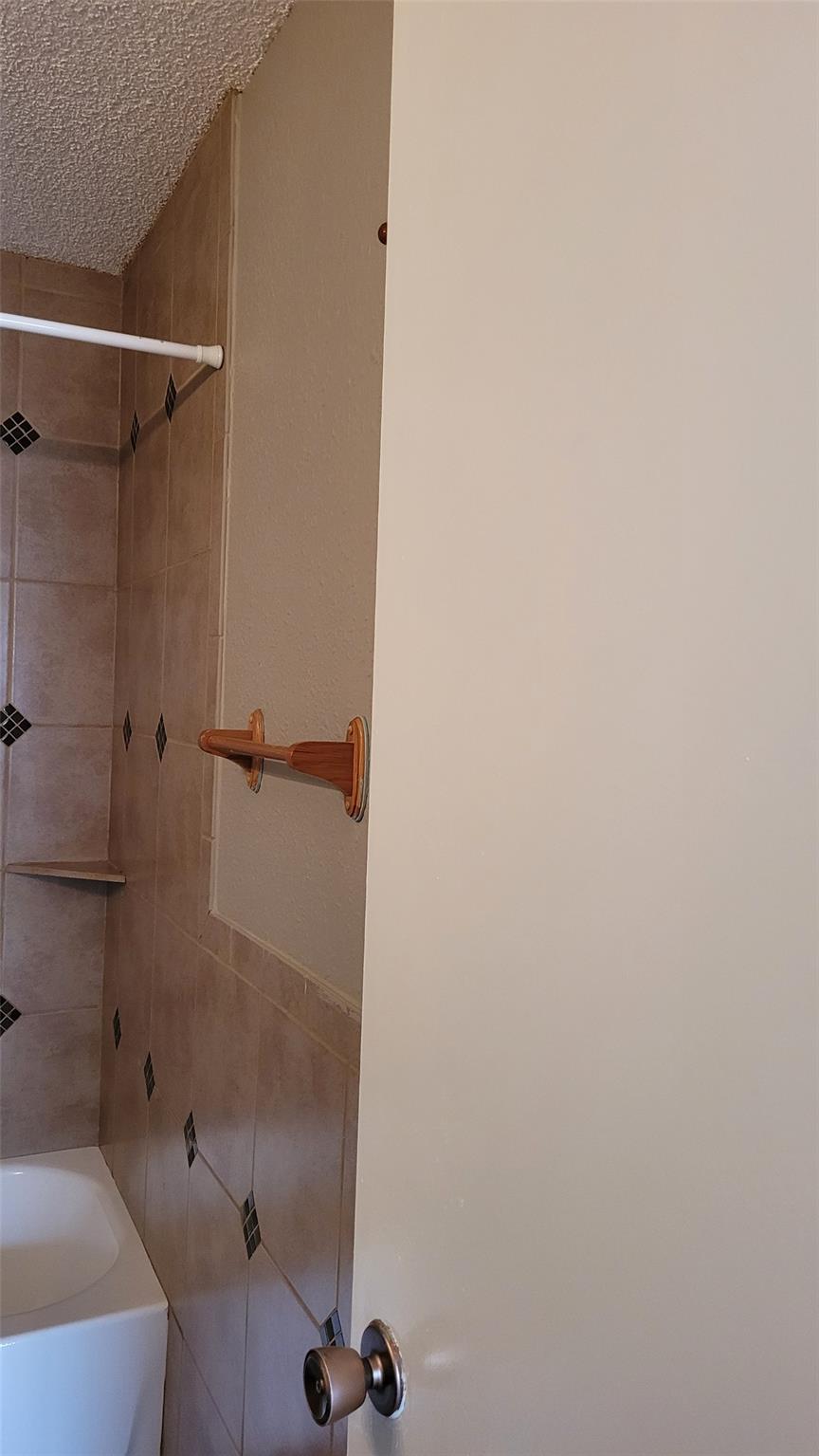 8804 Schick Rd # C, Austin, TX 78729