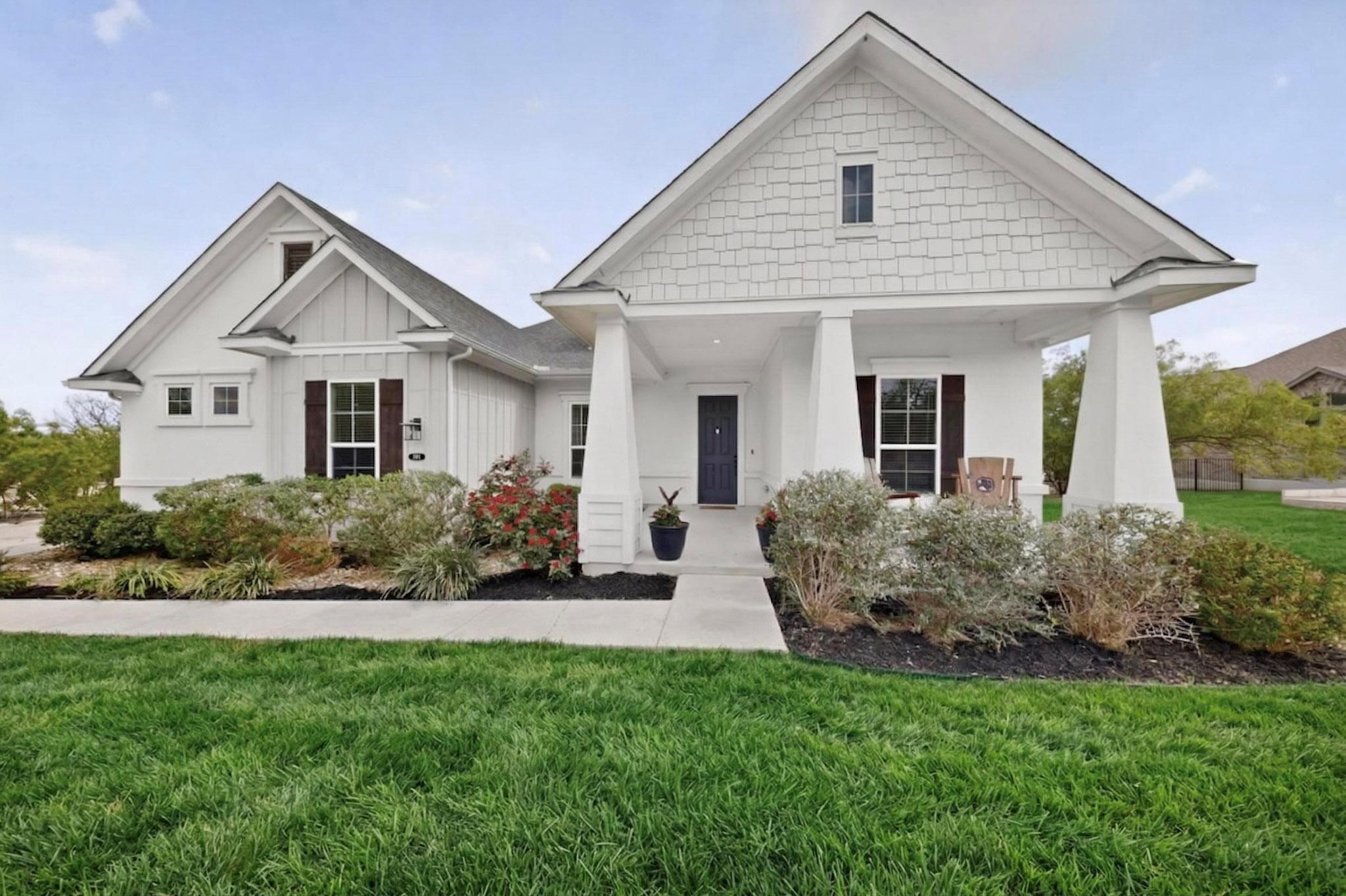 173 Double Eagle Ranch Dr, Cedar Creek, TX 78612