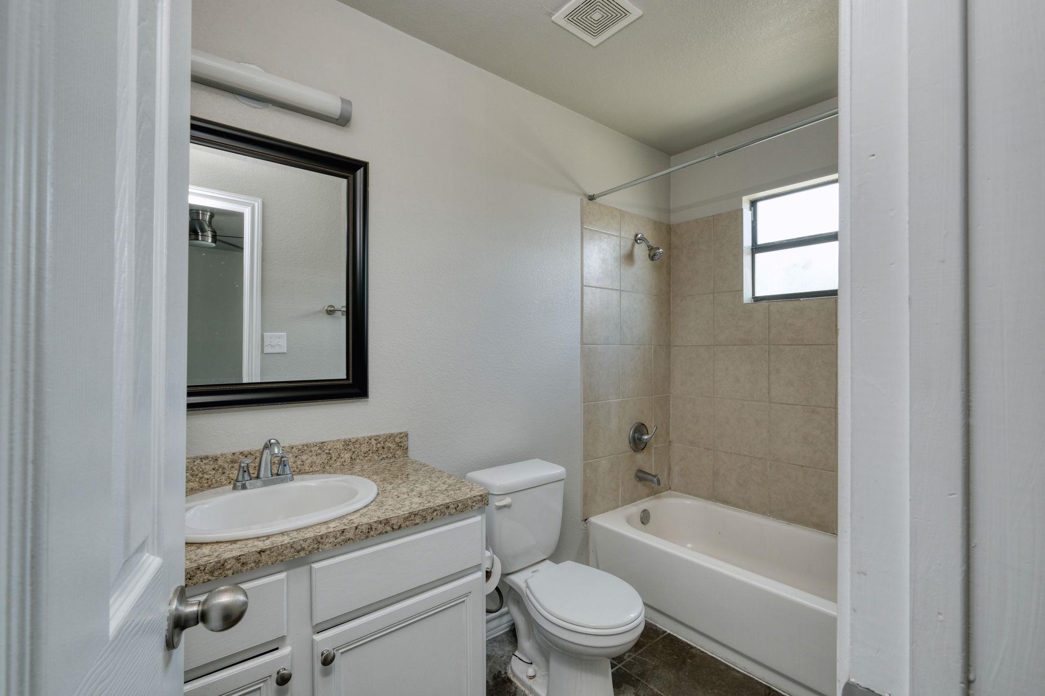 104 Castleberry Ct # A, Bertram, TX 78605