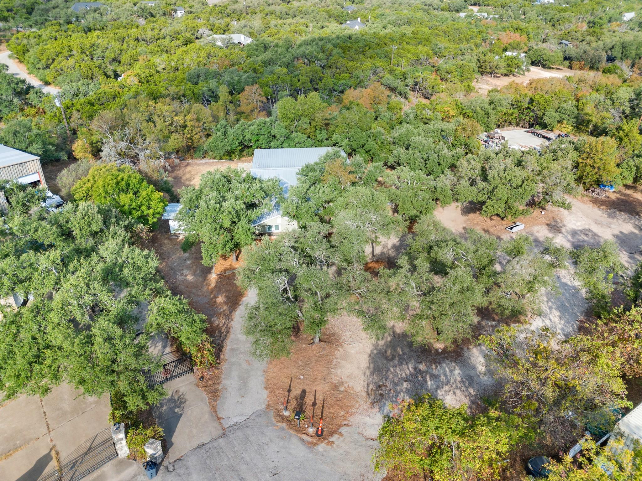 10204 Oak Grove Cir, Austin, TX 78736