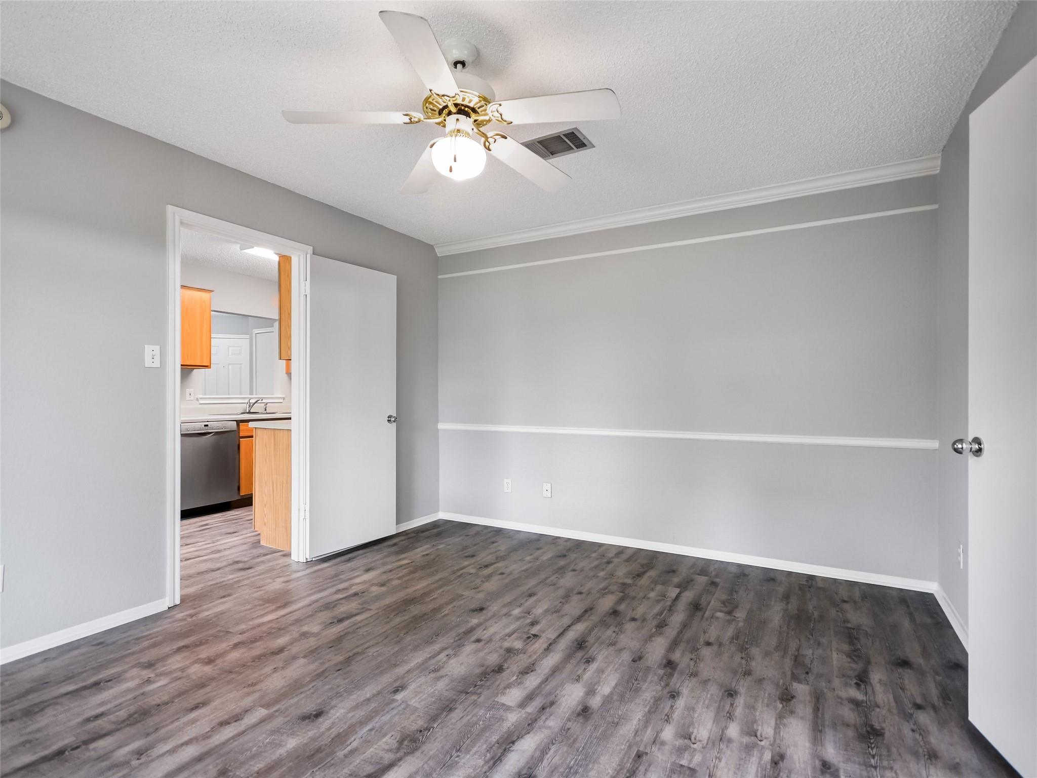 1411 Hollow Tree Blvd, Round Rock, TX 78681