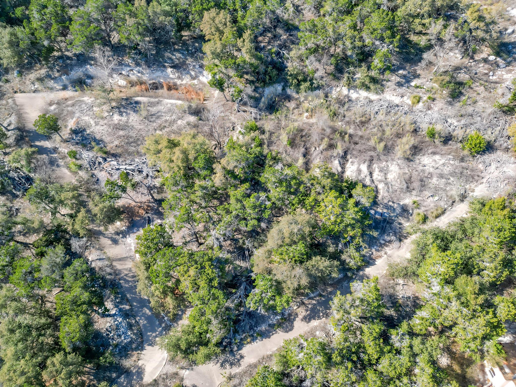 14006 Skyline Dr, Austin, TX 78732