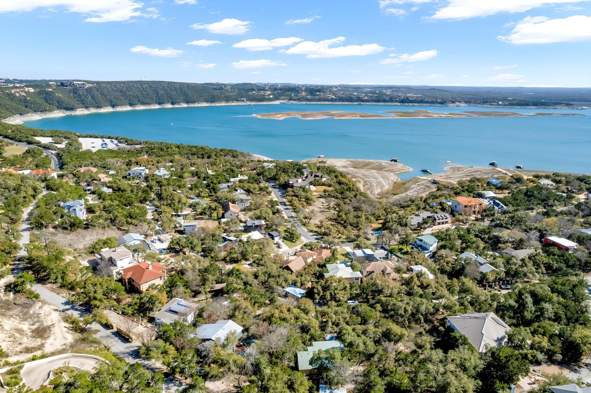 14006 Skyline Dr, Austin, TX 78732