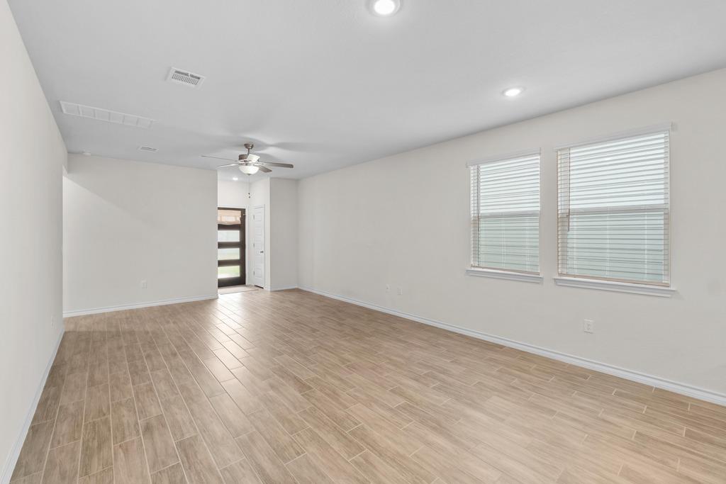 5312 Mulberry Grove Ln, Austin, TX 78723