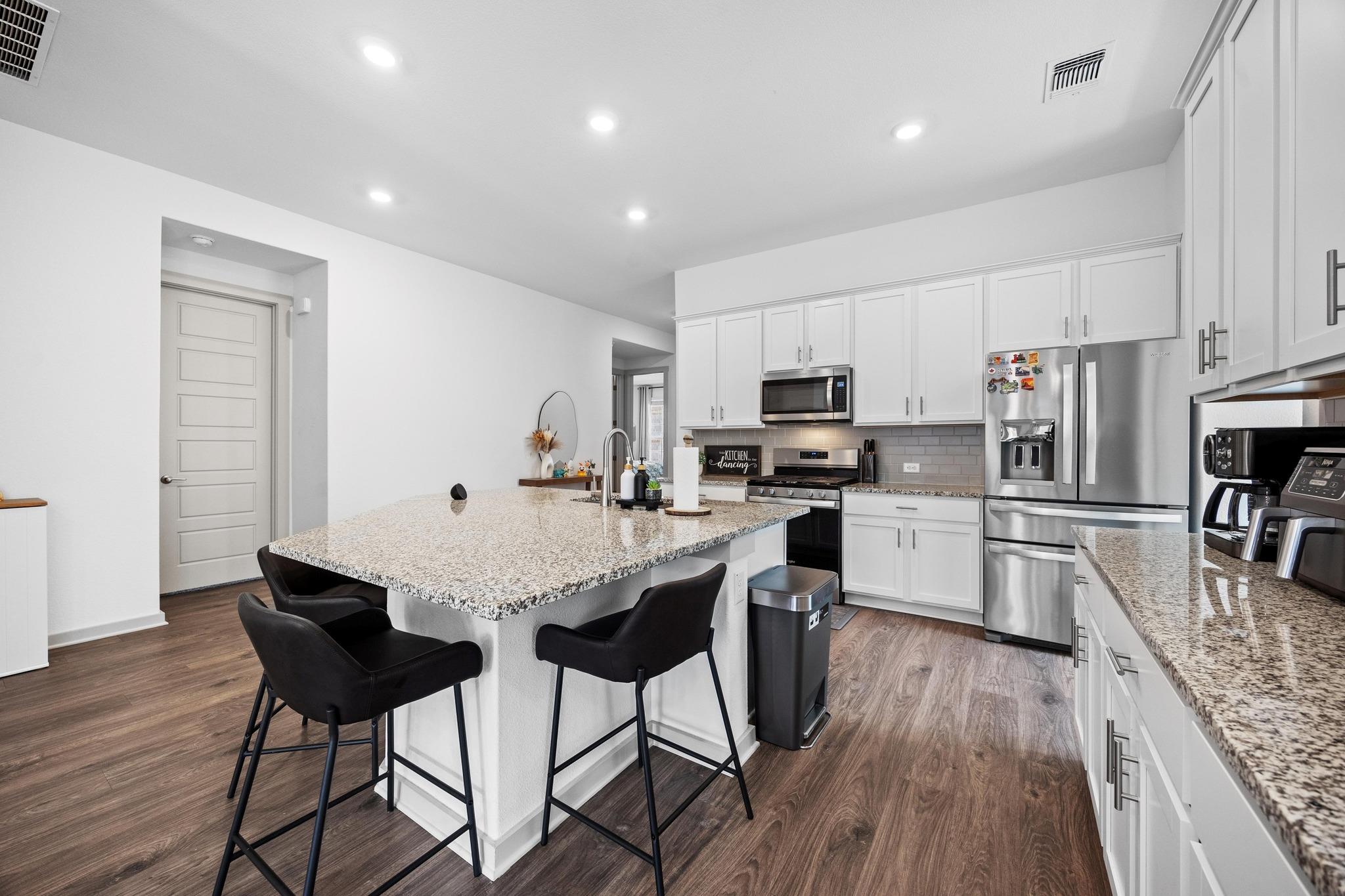 329 Black Sheep Cv, Leander, TX 78641