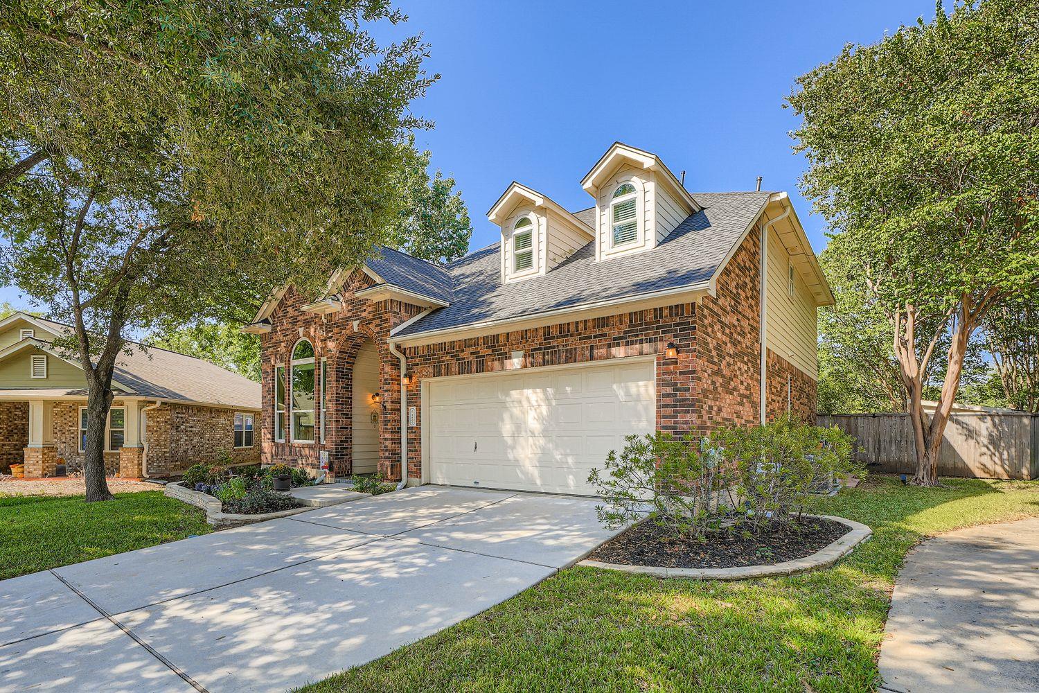 2600 Winding Brook Dr, Austin, TX 78748