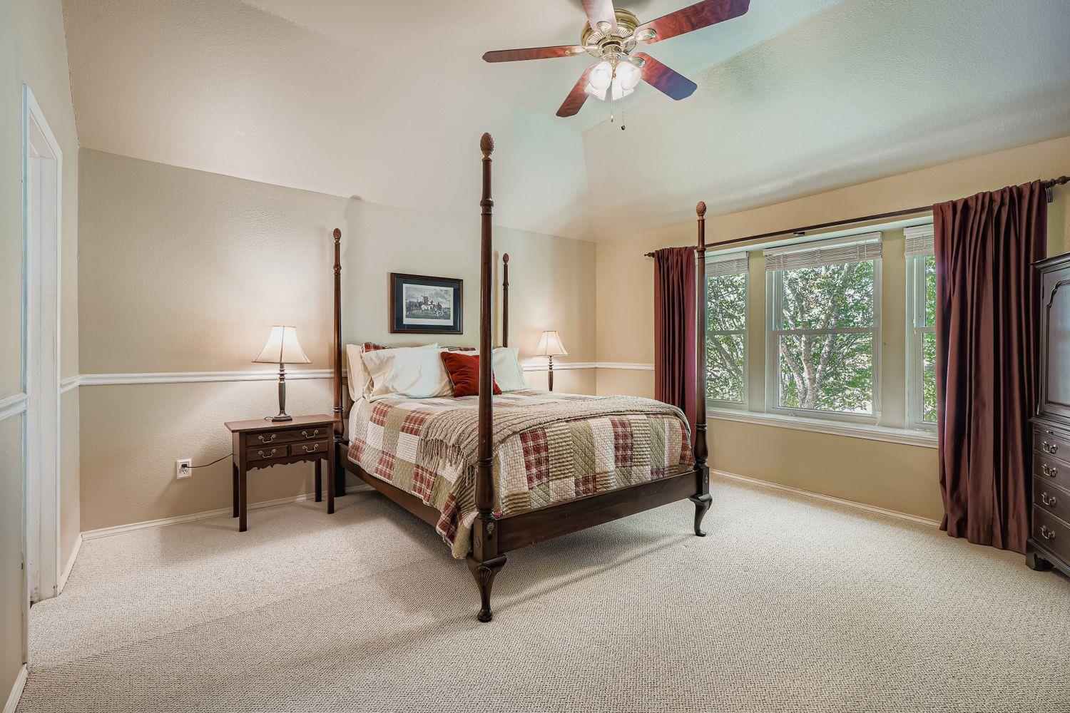 2600 Winding Brook Dr, Austin, TX 78748