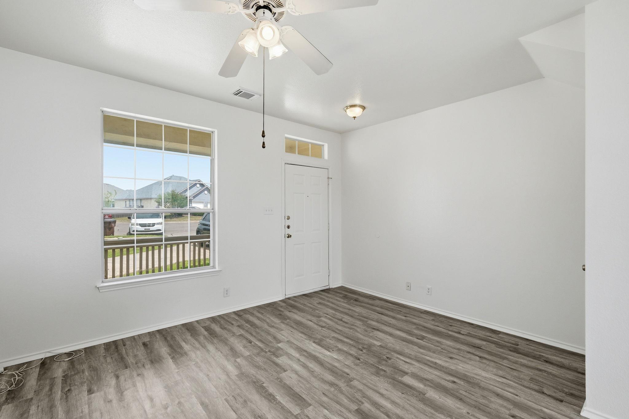 2849 SOUTHAMPTON Way # B, Round Rock, TX 78664