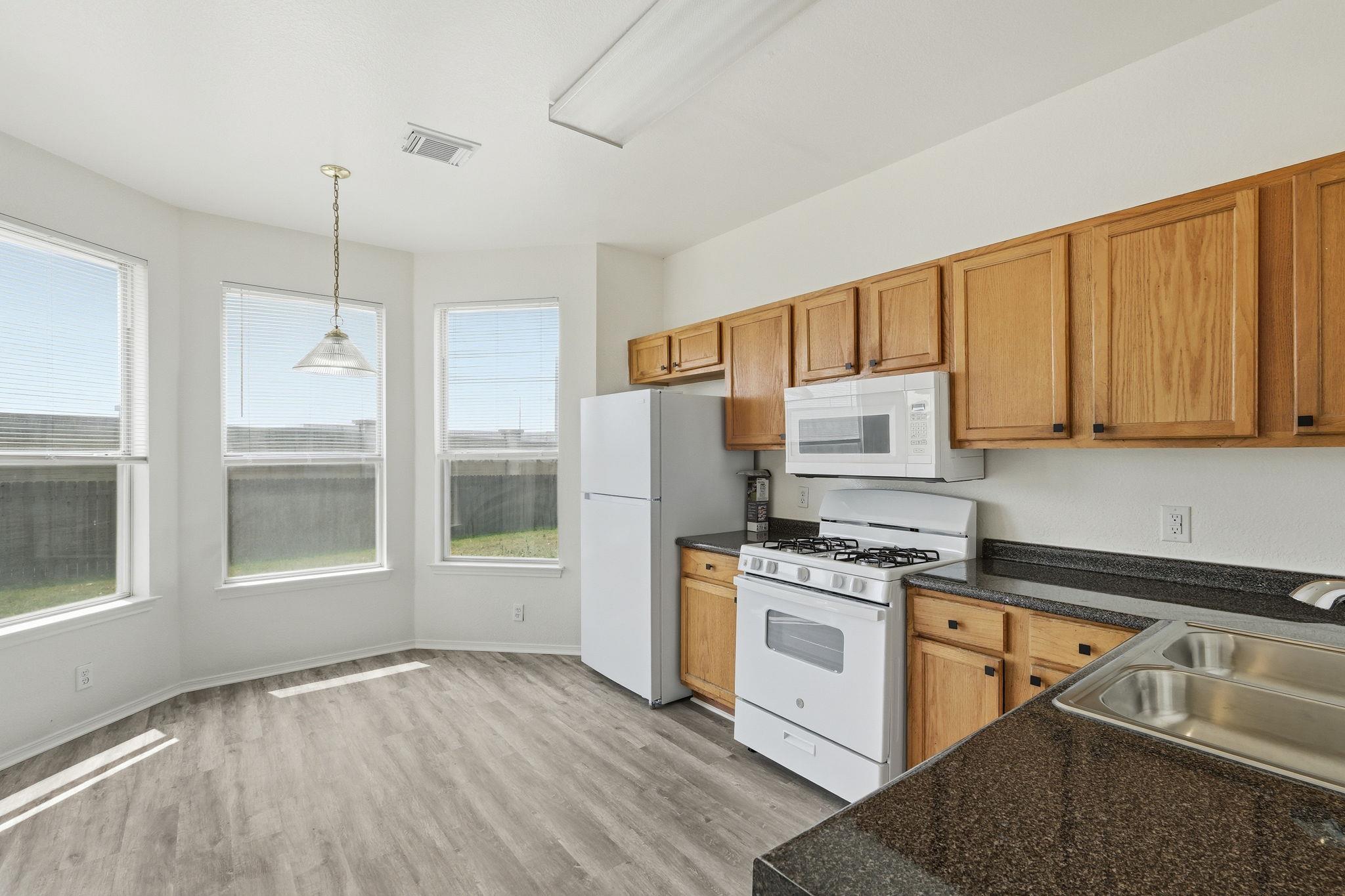 2849 SOUTHAMPTON Way # B, Round Rock, TX 78664