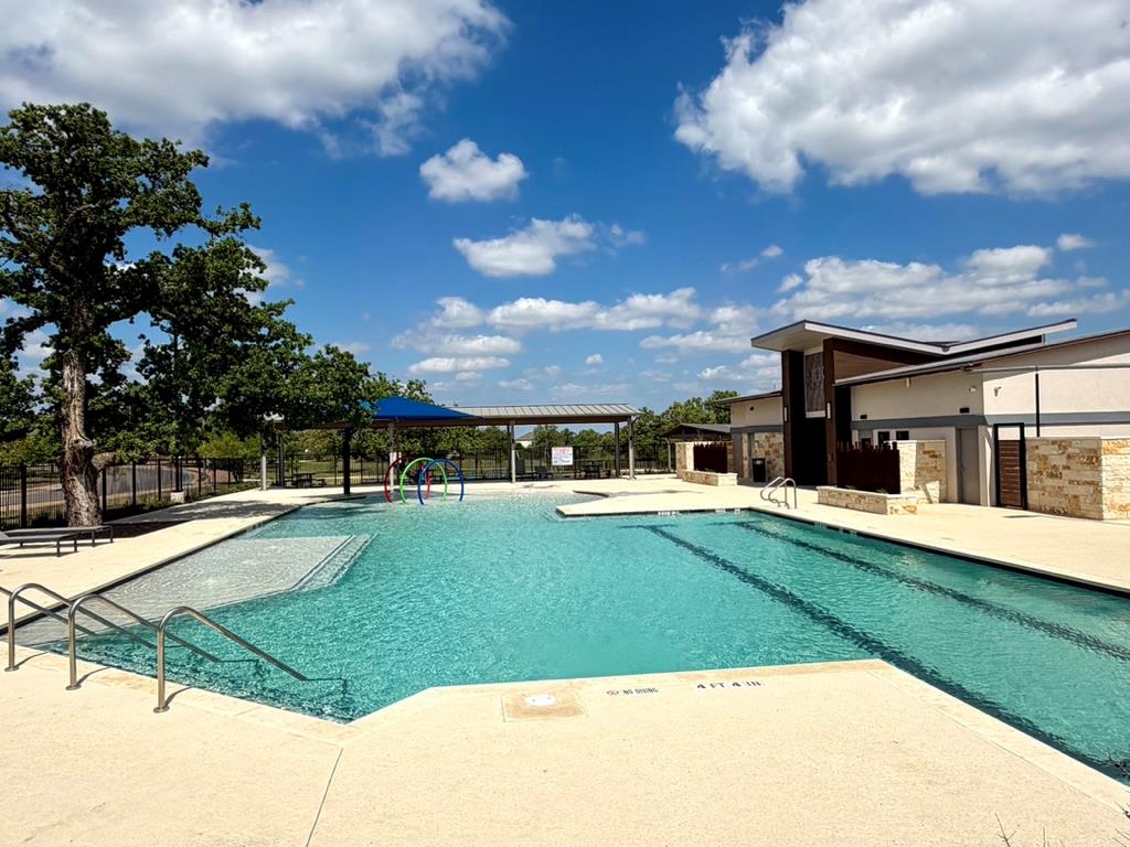 125 Slenderleaf Dr, Marble Falls, TX 78654