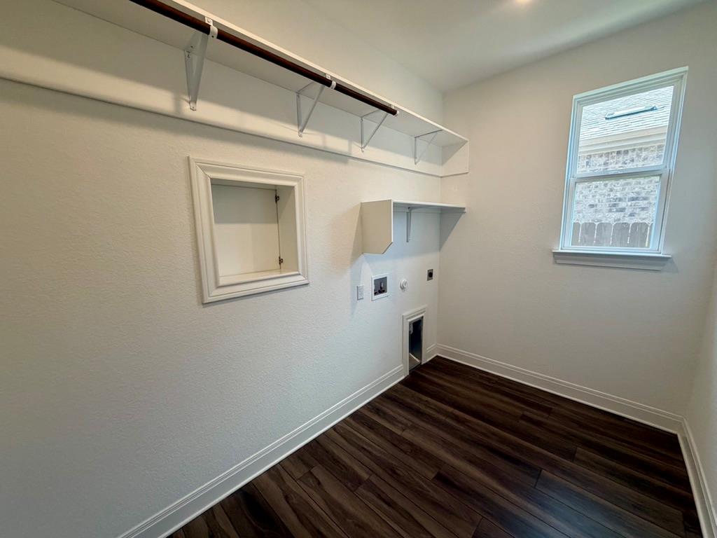 125 Slenderleaf Dr, Marble Falls, TX 78654