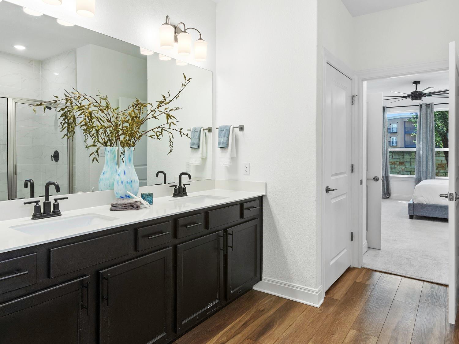 125 Slenderleaf Dr, Marble Falls, TX 78654