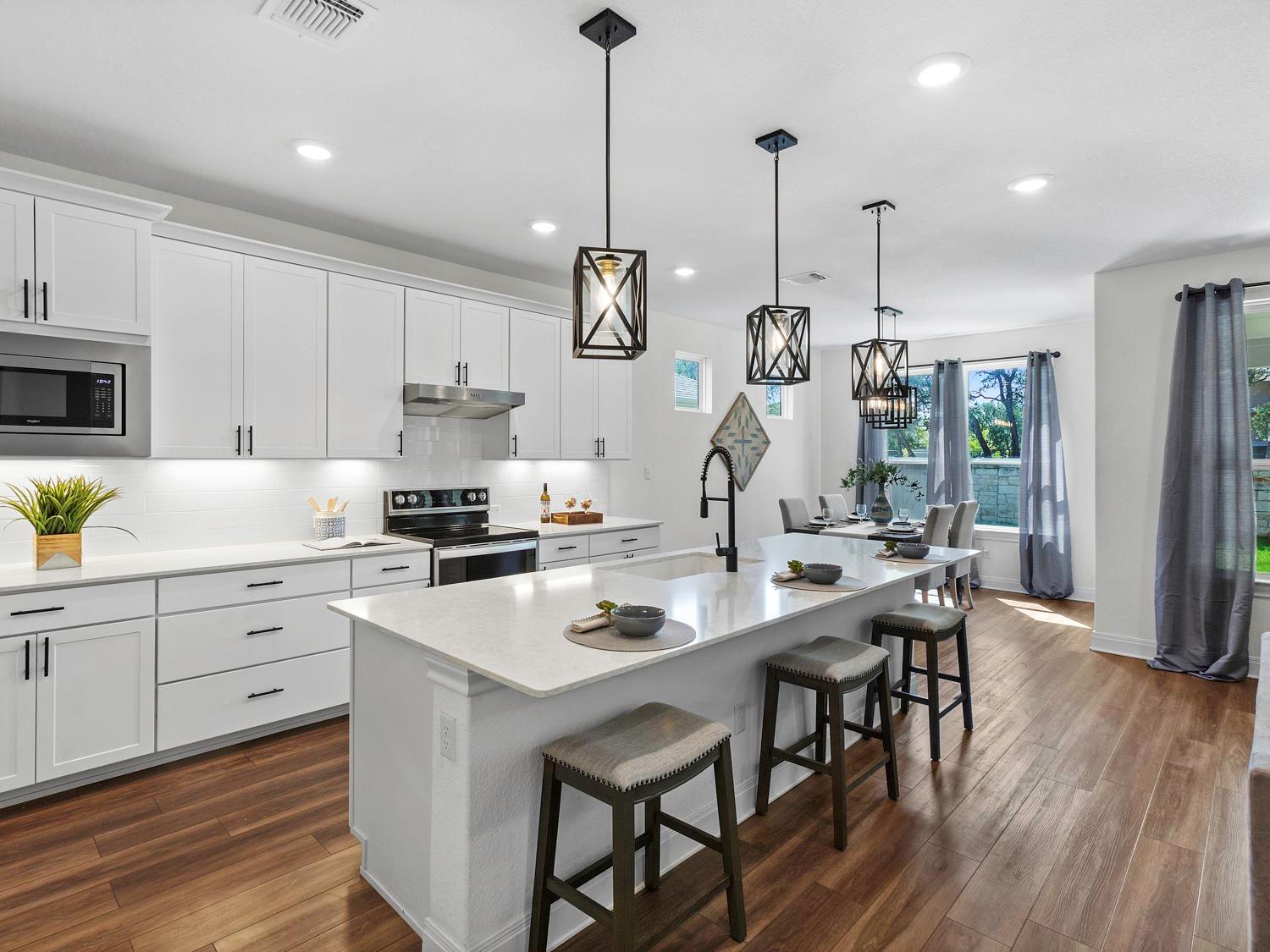 125 Slenderleaf Dr, Marble Falls, TX 78654