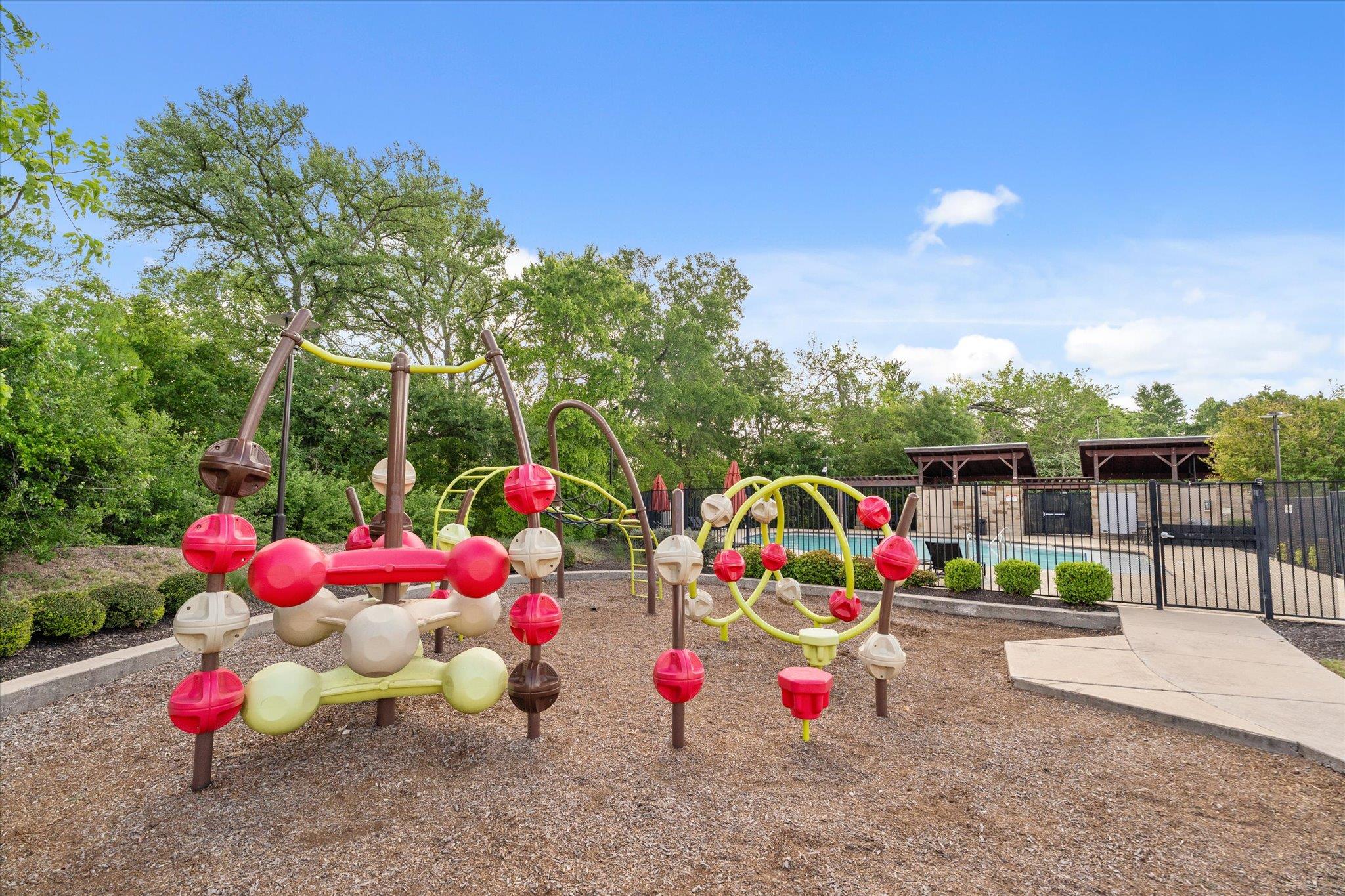 2300 Centennial Loop, Round Rock, TX 78665