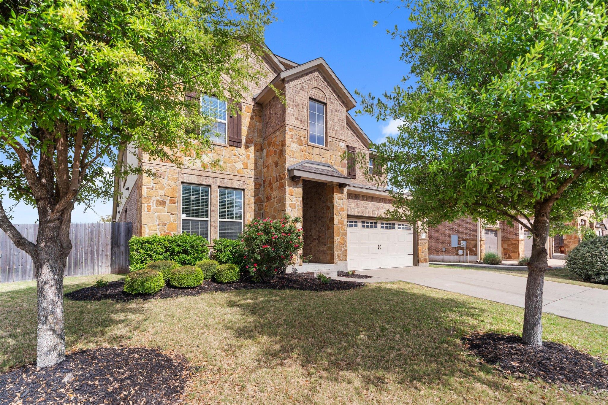 2300 Centennial Loop, Round Rock, TX 78665