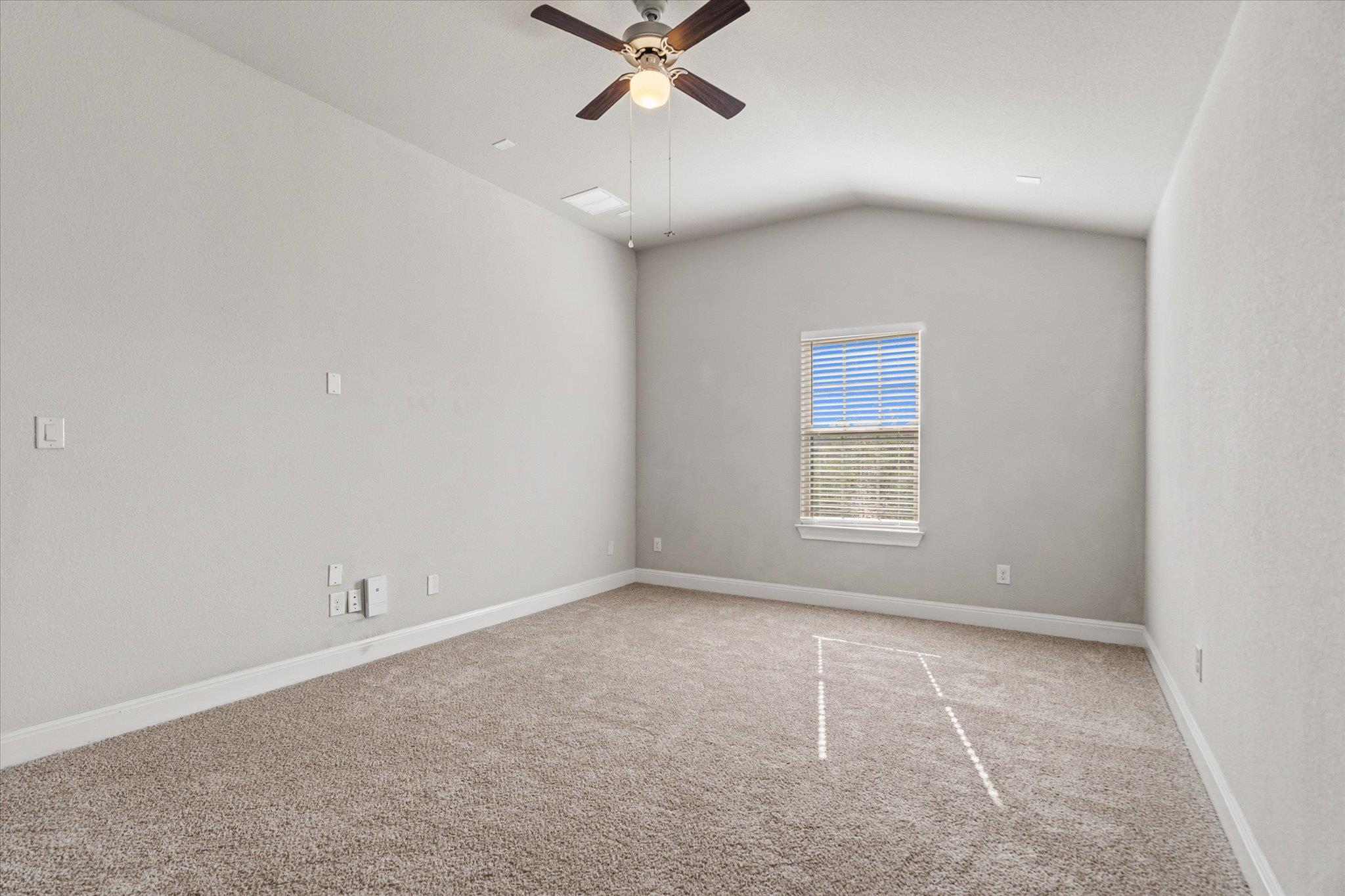 2300 Centennial Loop, Round Rock, TX 78665