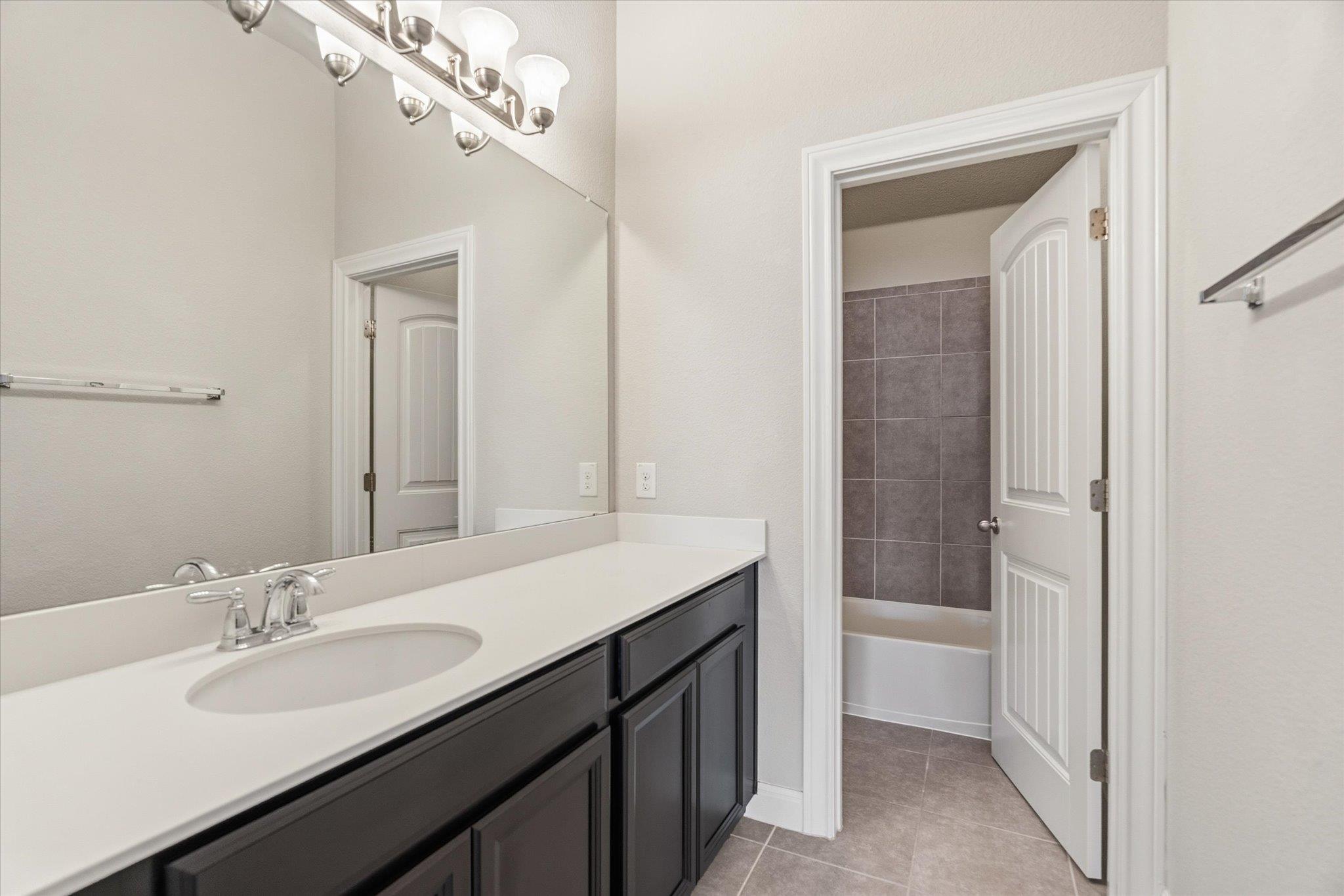 2300 Centennial Loop, Round Rock, TX 78665