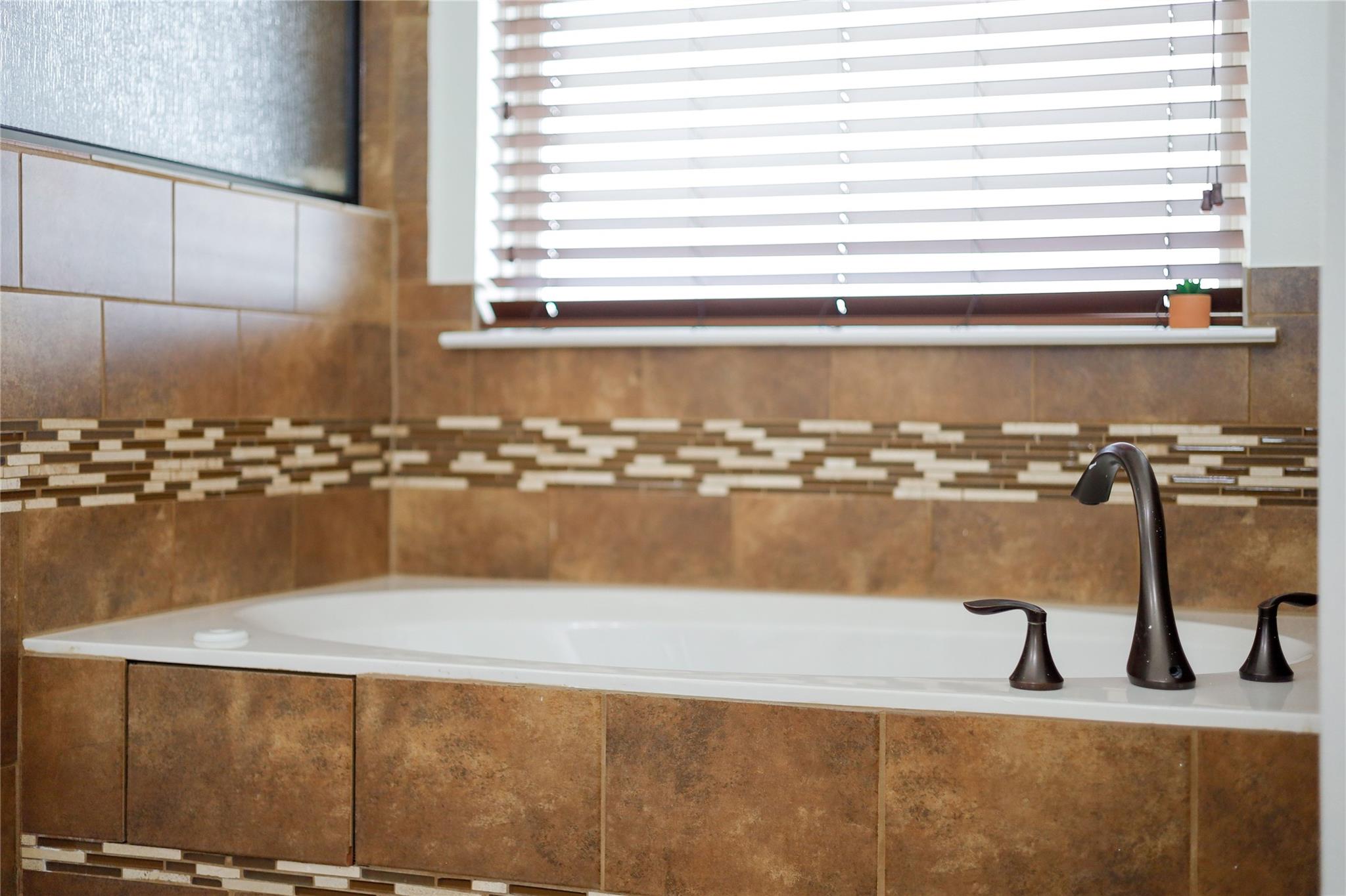 4204 Zacharys Run, Cedar Park, TX 78613