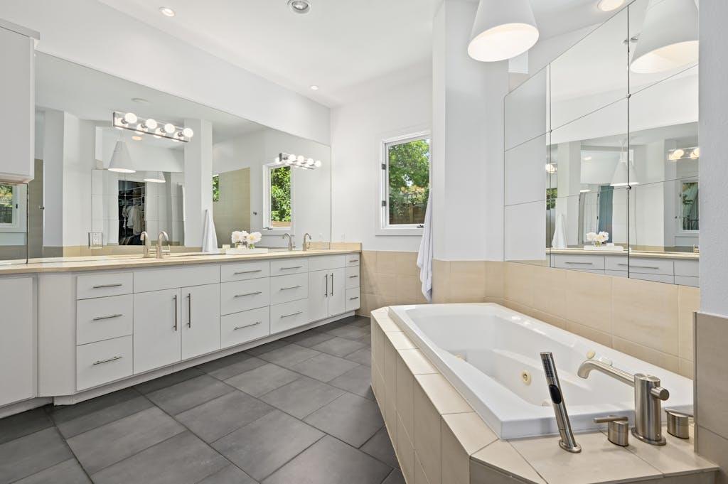 3712 Meredith St, Austin, TX 78703