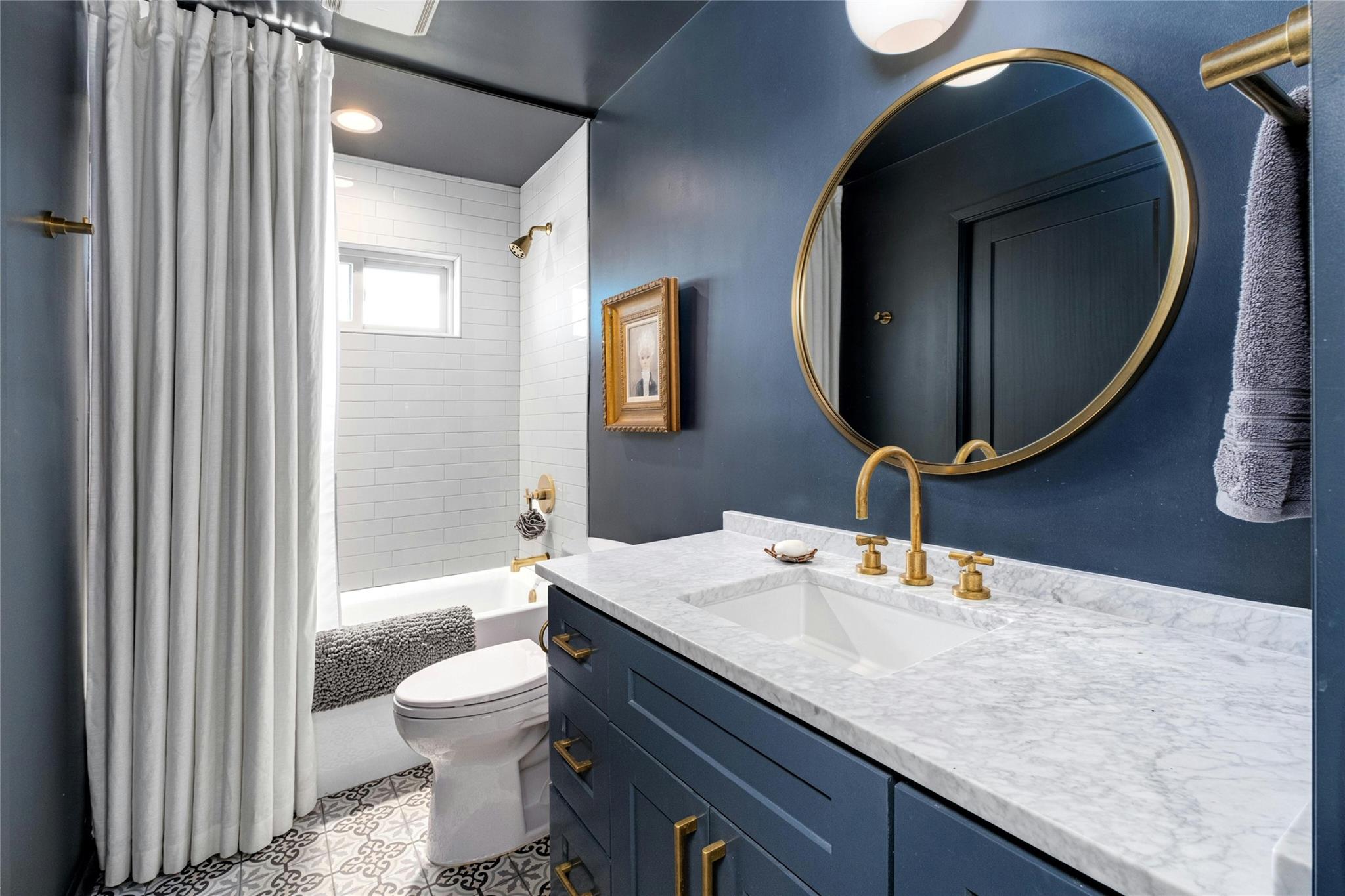 1000 Redbud Trl, West Lake Hills, TX 78746