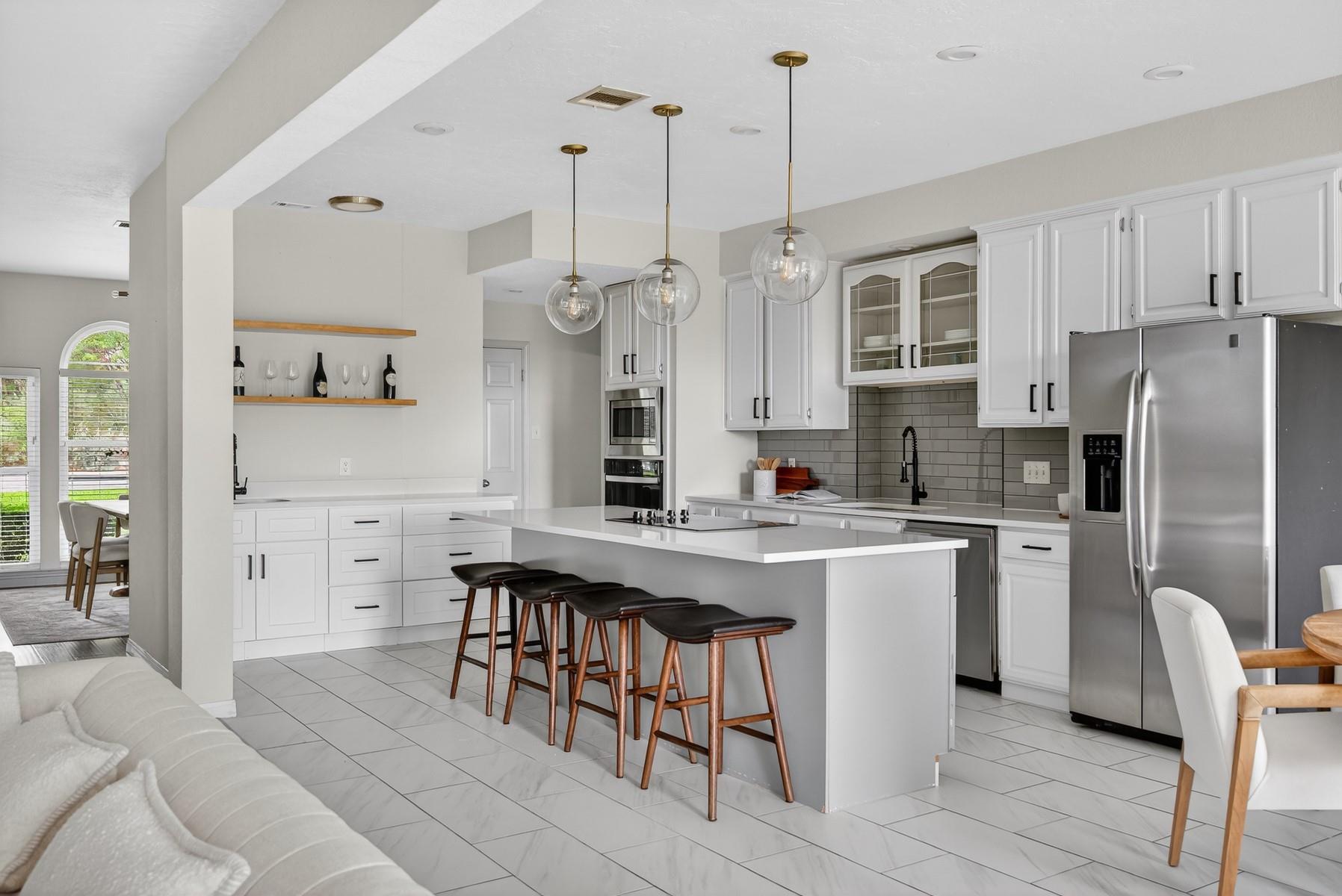 11422 Rustic Rock Dr, Austin, TX 78750