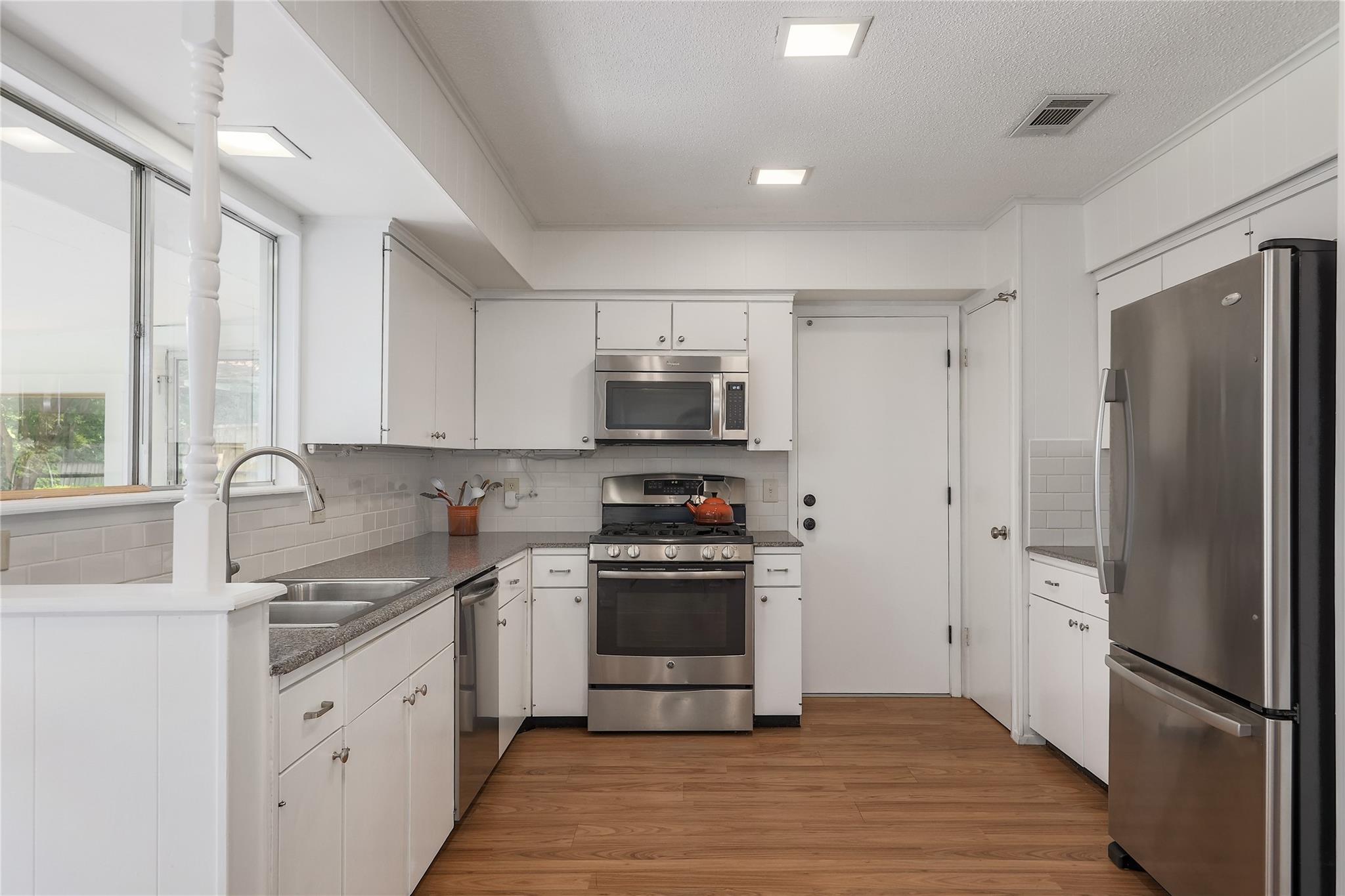 1007 Quail Park Dr, Austin, TX 78758