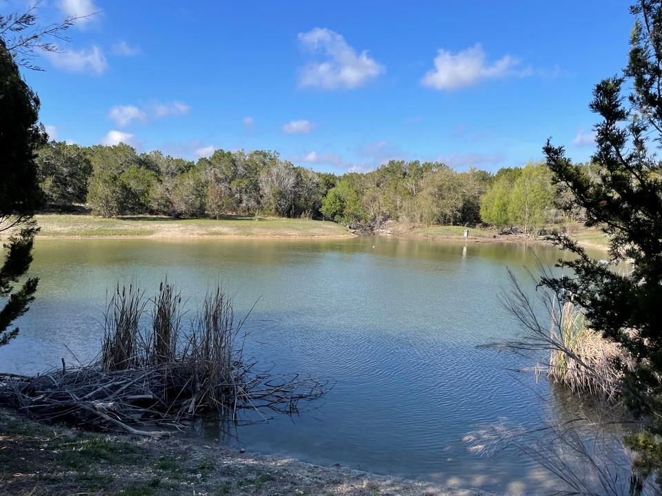 1400 Greer Lane, Burnet, TX 78611