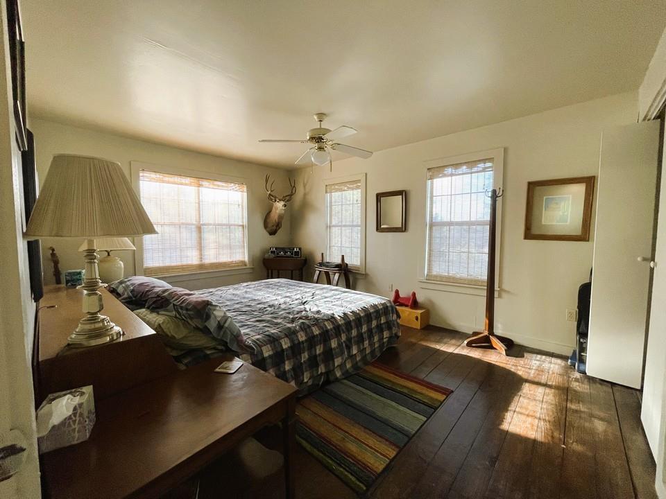 1400 Greer Lane, Burnet, TX 78611