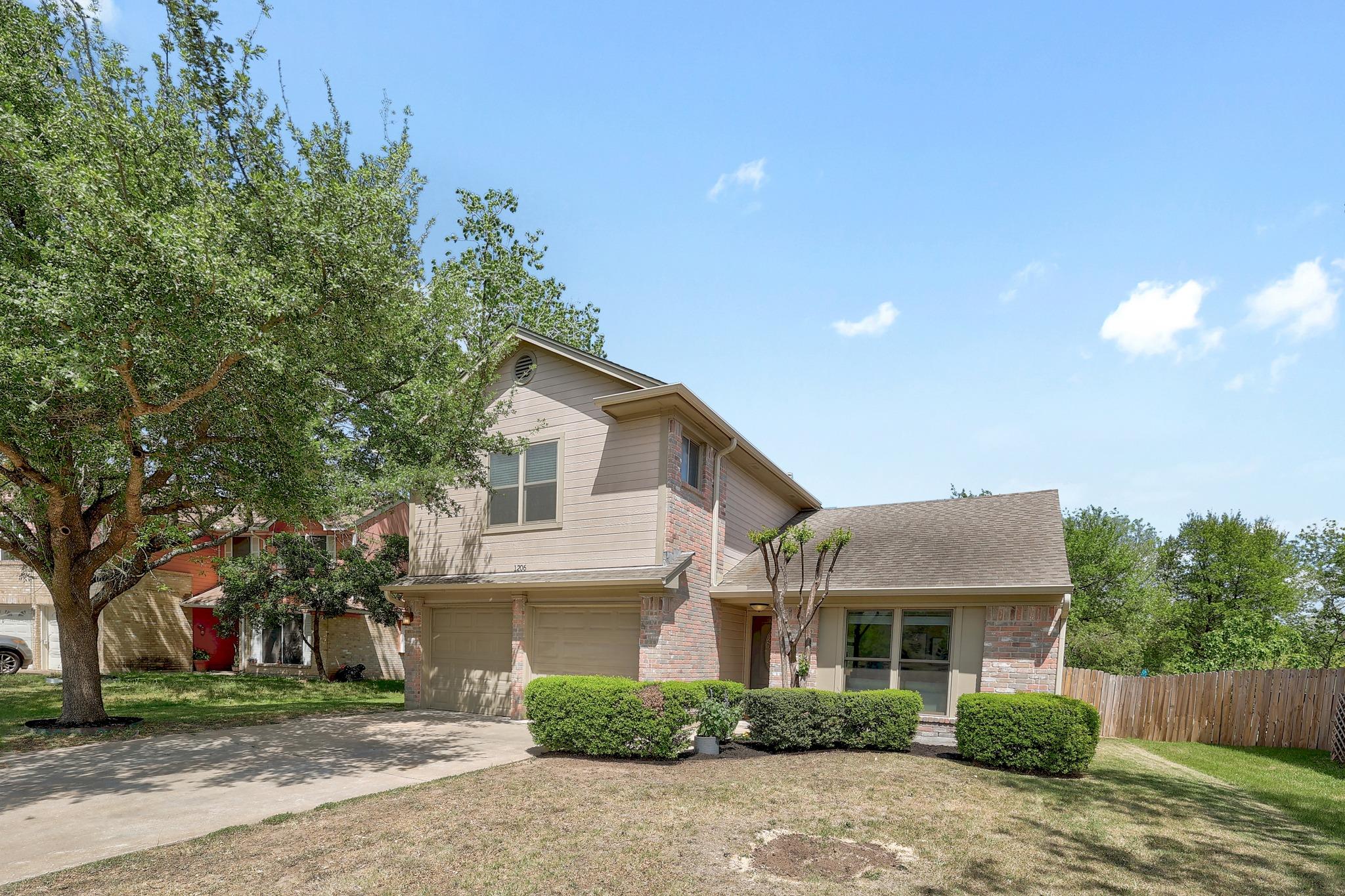 1206 Settlers Valley Dr, Pflugerville, TX 78660