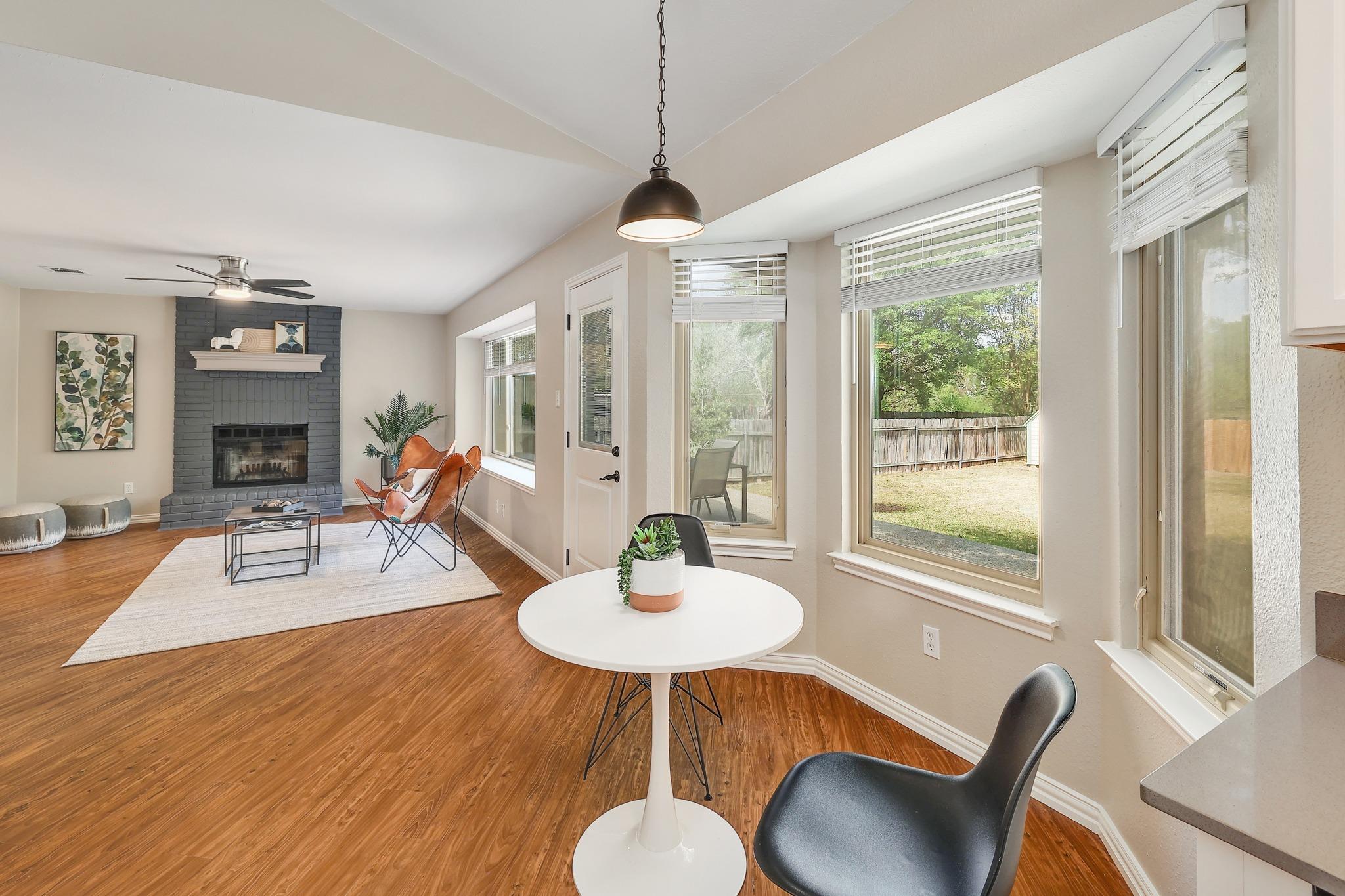 1206 Settlers Valley Dr, Pflugerville, TX 78660