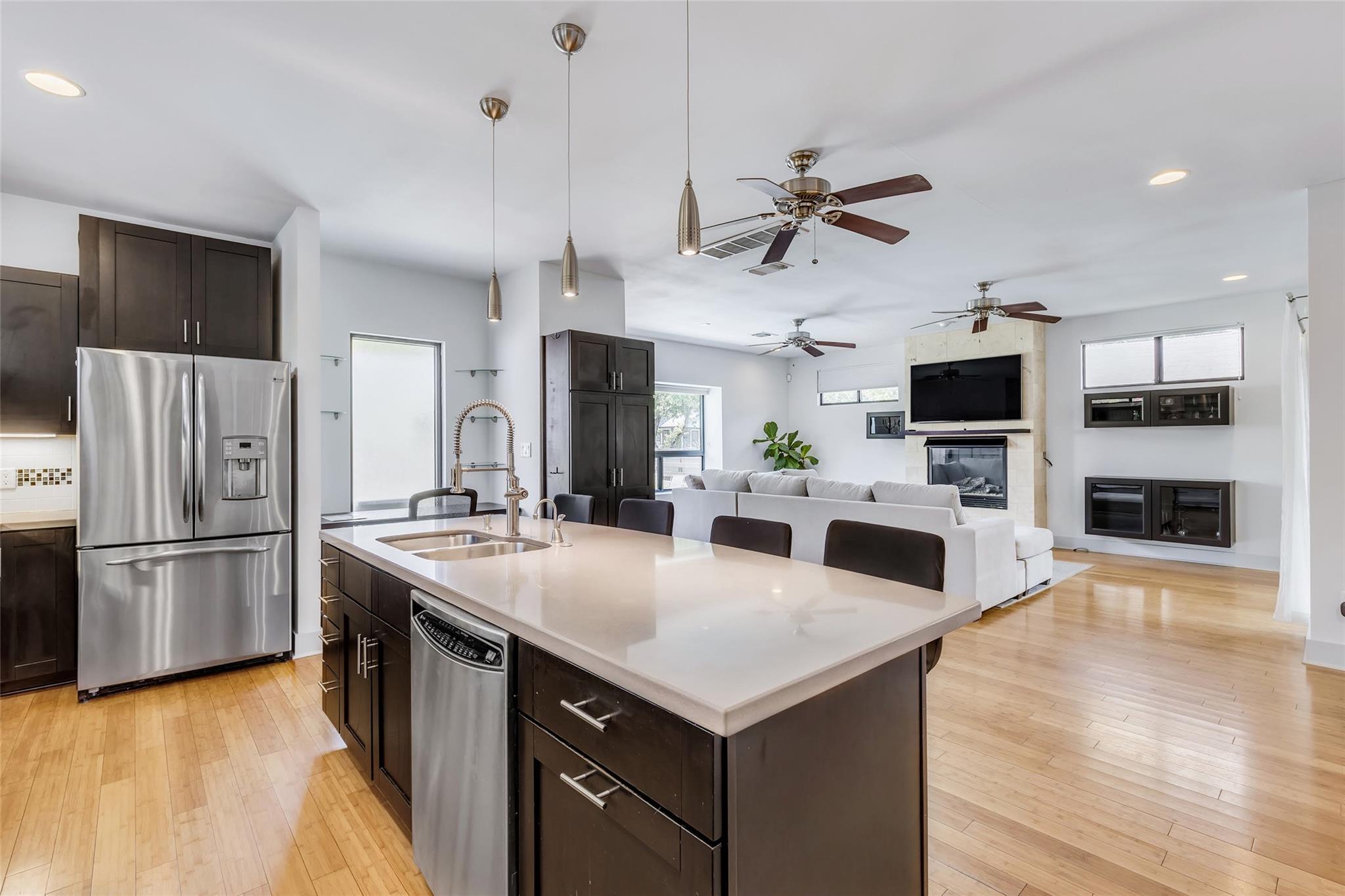 815 Columbus St, Austin, TX 78704