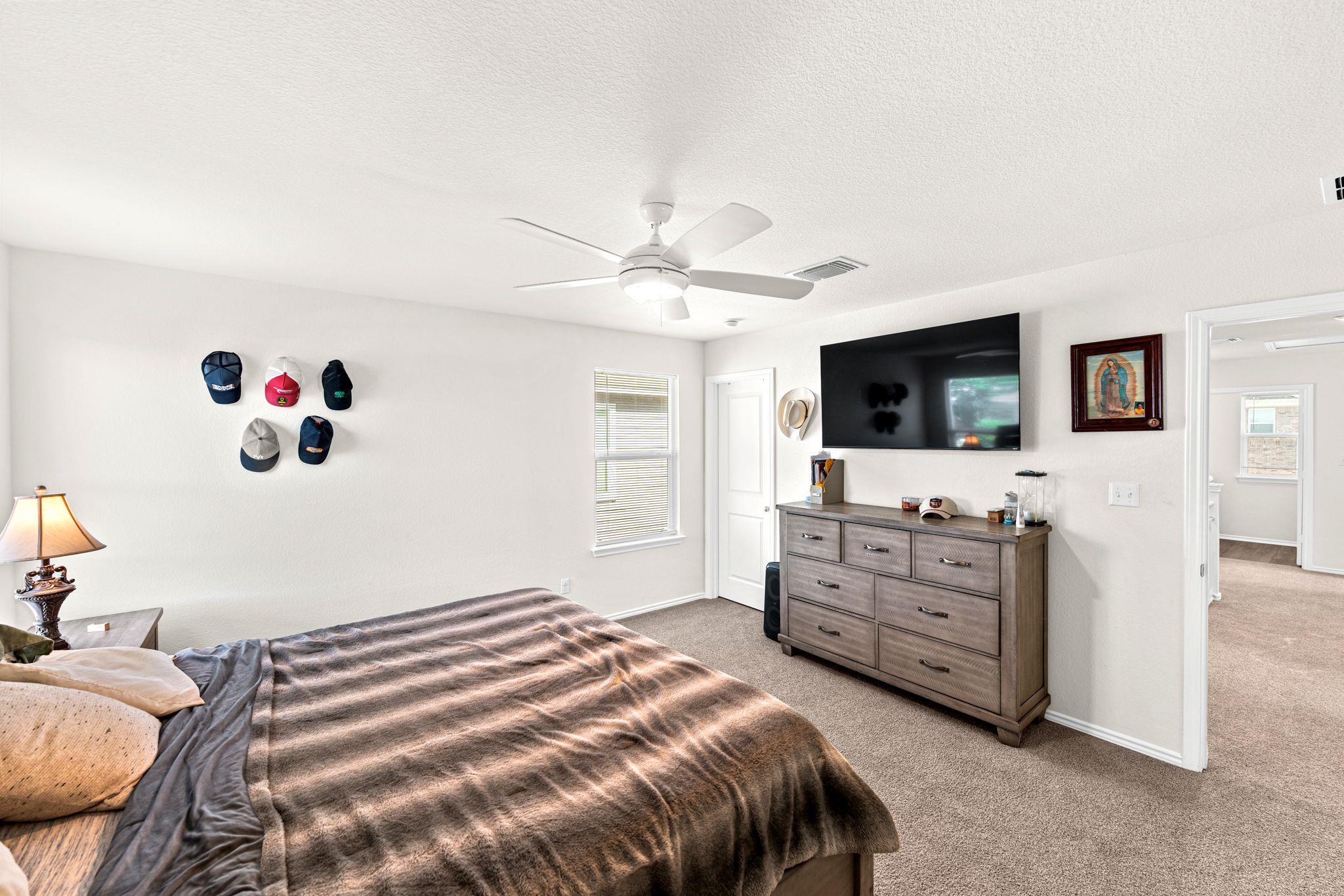 1029 Santiam St, Georgetown, TX 78626