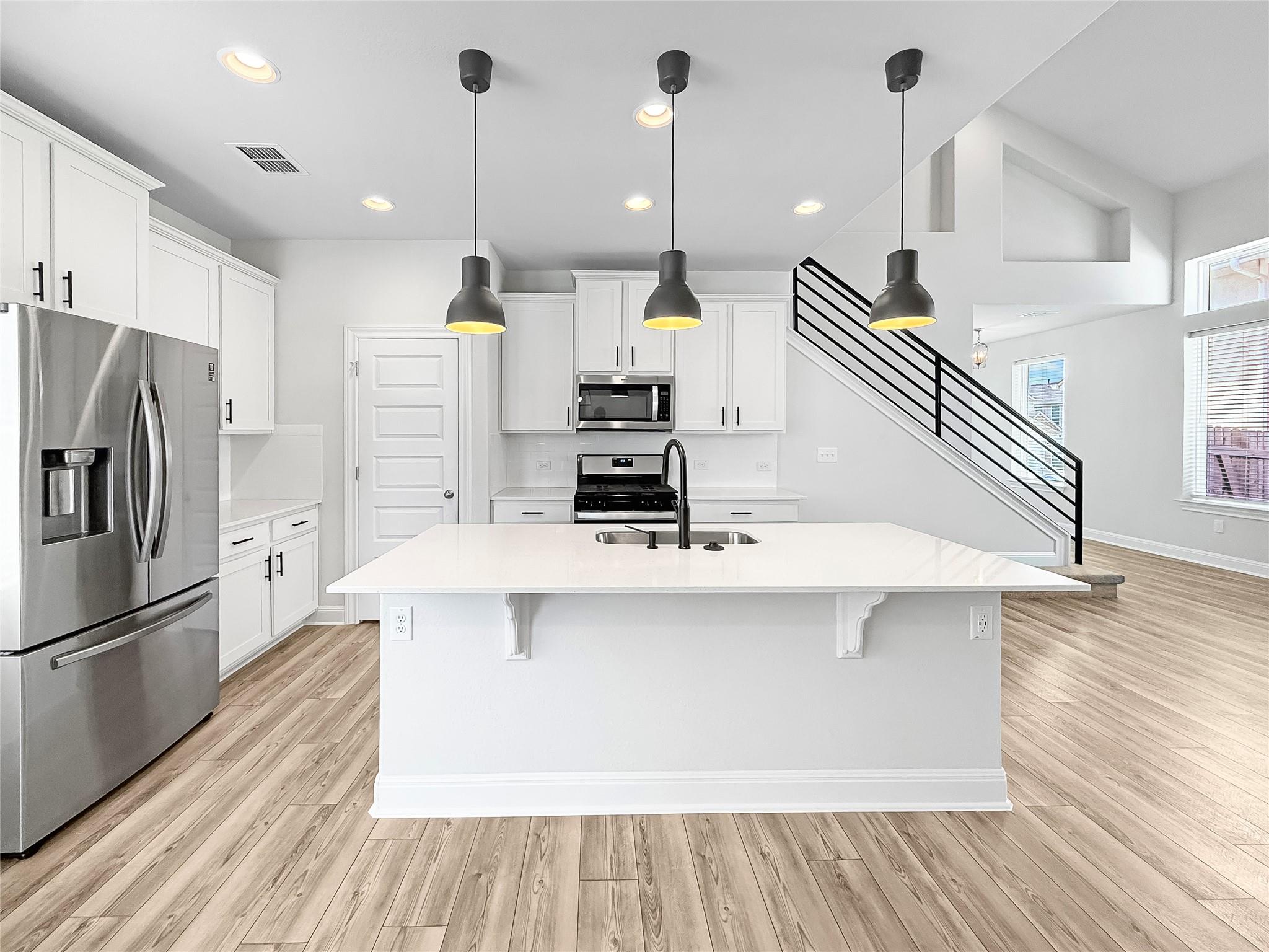 6408 Mary Lewis Dr, Austin, TX 78747